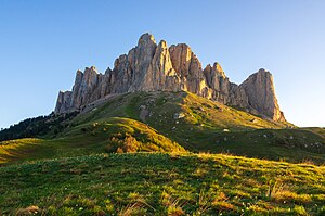 Picture of the day





Mount Bolshoy Tkhach, 2,368 m (7,769 ft), 20 minutes after sunrise. Republic of Adygea, Western Caucasus. Today is International Mountain Day.
 #ImageOfTheDay