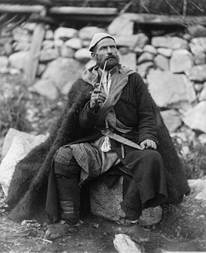 Picture of the day





Old peasant with dagger and long smoking pipe, Mestia, Svanetia, Georgia (Republic). Today is International Pipe Smoking Day.
 #ImageOfTheDay
