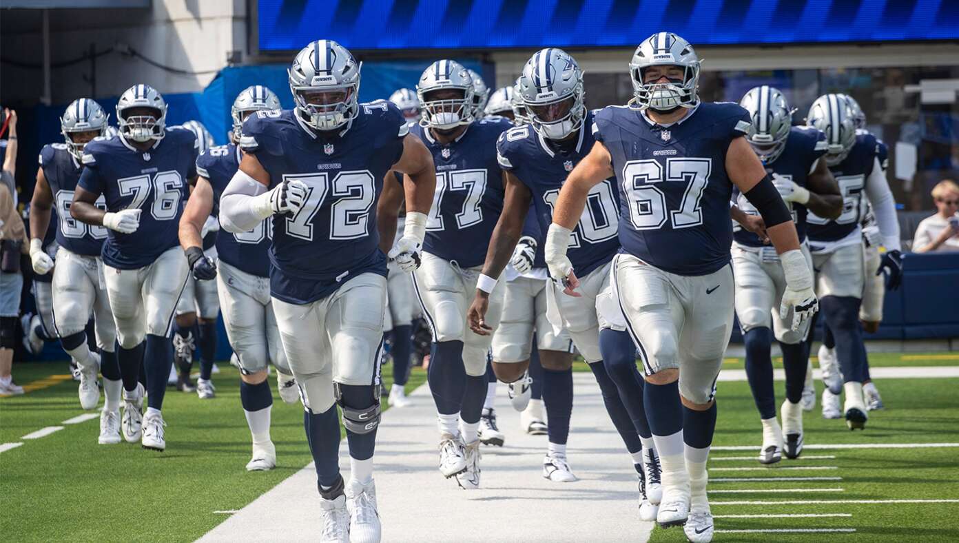 Dallas Cowboys Ask If Fans Can Throw Those Green Things At Them Like People Do At WNBA Games #BabylonBee