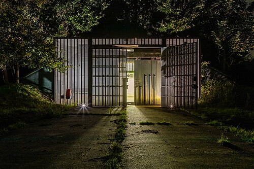 Picture of the day





Bunker 26 in the Dülmen-Visbeck special ammunition depot, Dernekamp hamlet, Kirchspiel, Dülmen, North Rhine-Westphalia, Germany
 #ImageOfTheDay