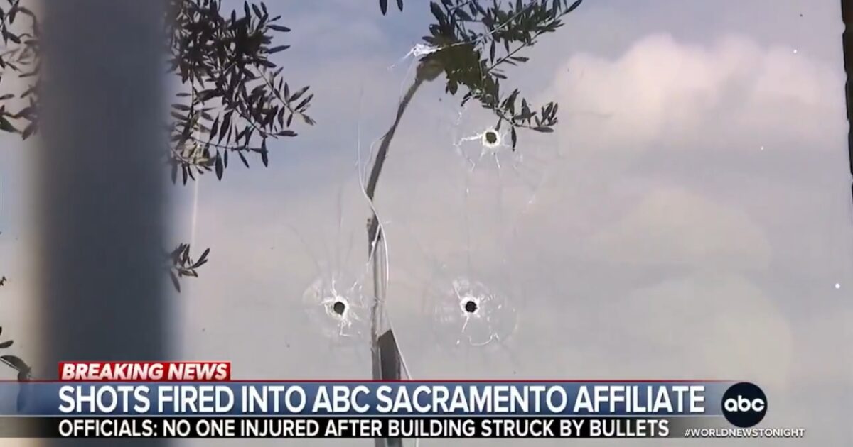 Gunshots Fired Into ABC Affiliate Station in Sacramento, California – 
Gunshots were fired at an ABC affiliate station in Sacramento, California, on Friday afternoon.
The post Gunshots Fired Into ABC Affiliate Station in Sacramento, California appeared first on The Gateway Pundit.