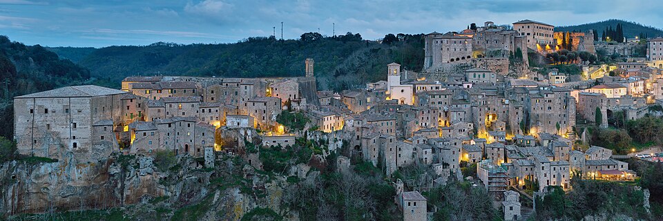 Picture of the day





View towards Sorano – taken from San Rocco viewpoint (W of Sorano) during blue hour
 #ImageOfTheDay