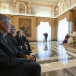 Pope: Catholic media should help readers understand, advocate, act