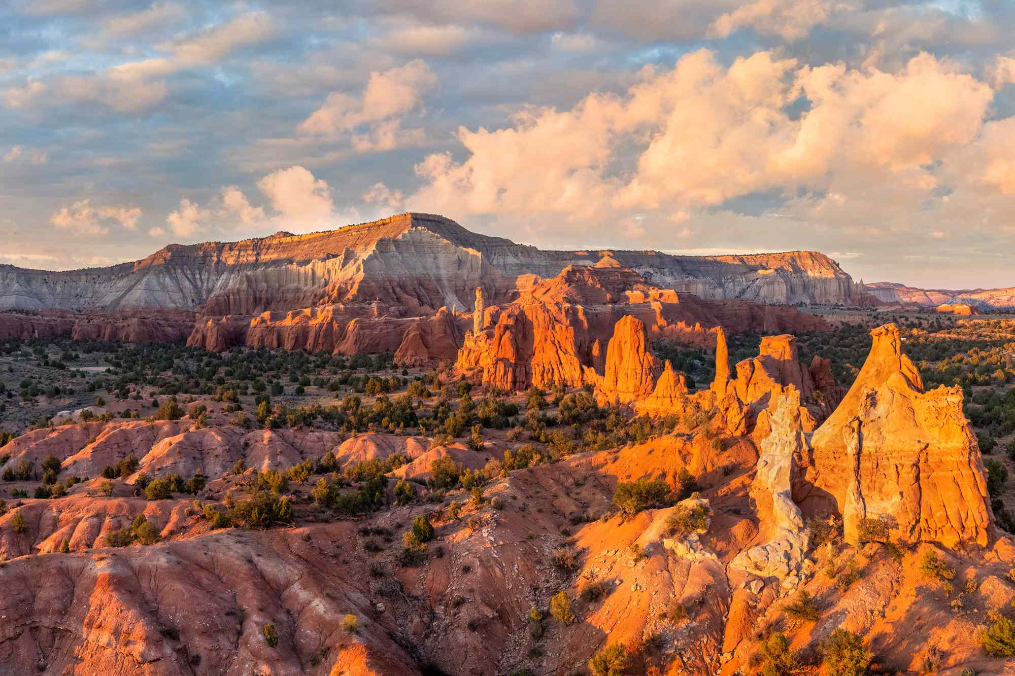 This Utah State Park Is a Less-crowded Alternative to Nearby National Parks—and It Was Named After How Photogenic It Is