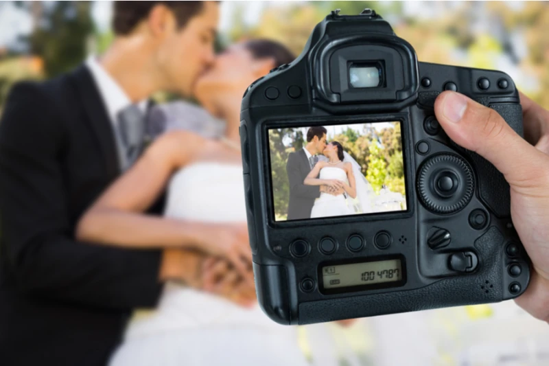 Christian photographer wins lawsuit against Louisville over same-sex discrimination rule