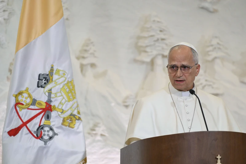 Pope Leo XIV calls Lebanon to tenacity, hope, and reconciliation – #Catholic –
Pope Leo XIV speaks at the Presidential Palace in Baabda, Lebanon, on Nov. 30, 2025. / Vatican Media
Beirut, Lebanon, Nov 30, 2025 / 11:20 am (CNA).
Pope Leo XIV urged Lebanon’s leaders to embrace tenacity, dialogue, and a renewed commitment to the common good during an address at the Presidential Palace in Baabda on Sunday, continuing his weeklong apostolic journey to Turkey and Lebanon. The trip, focused on Christian unity, regional stability, and the Church’s mission in the Middle East, has taken the Holy Father from historic encounters in Istanbul to a nation still recovering from political crisis and the 2023–2024 war.“Blessed are the peacemakers,” the pope began, adding that peace “takes tenacity” and “perseverance to protect and nurture life.” His remarks came as Lebanon seeks stability after years of political paralysis, economic collapse, and the lingering trauma of regional conflict.The Presidential Palace, overlooking Beirut and built in 1956, hosted its first papal address since Parliament elected Joseph Aoun on Jan. 9 as Lebanon’s 14th president after more than two years without a head of state. A Maronite Christian and career army officer born in Beirut in 1964, Aoun welcomed Pope Leo for a ceremony that included a traditional dabke dance and the planting of a “cedar of friendship” in the palace gardens alongside Vatican and Maronite Church leaders.Pope Leo acknowledged the difficulty of governing “in circumstances that are highly complex, conflictual, and uncertain,” but praised the resilience of the Lebanese people. “You are a people who do not give up,” he said, noting the many who work for peace quietly each day.He described Lebanon as “a community of communities, united by a common language: hope,” at a time when many parts of the world face rising pessimism, instability, and decisions made “to the detriment of the common good.” Despite the burden of crisis and what he called “an economy that kills,” he said Lebanon has repeatedly shown its capacity to “start again.”The pope urged the country’s leaders to remain close to their people, emphasize the role of youth and civil society, and resist reducing national life to competing interests. “The common good is more than the sum of many interests,” he said.Reconciliation, he stressed, is indispensable. Wounds — personal and collective — require time and courage to heal, he said, warning that without this process “we would remain stuck, each imprisoned by our own pain.” Dialogue, even amid misunderstandings, is “the path.”Pope Leo spoke of the sorrow caused by emigration and the courage required to remain or return. He highlighted the contributions of women, whom he called uniquely gifted in “the work of peacemaking.”Closing his address, the pope reminded Lebanon that peace is not only a human achievement but also a gift that shapes the heart and teaches people to “harmonize our steps with those of others.” Peace, he said, “is a desire and a vocation; it is a gift and a work in progress.”Following the ceremony at Baabda, Pope Leo was scheduled to travel to Harissa, where he will stay at the Apostolic Nunciature. On Monday morning he will begin his day with a prayer visit to the tomb of St. Charbel Makhlouf at the Monastery of St. Maroun in Annaya. Pope Leo XIV calls Lebanon to tenacity, hope, and reconciliation – #Catholic –
Pope Leo XIV speaks at the Presidential Palace in Baabda, Lebanon, on Nov. 30, 2025. / Vatican Media
Beirut, Lebanon, Nov 30, 2025 / 11:20 am (CNA).
Pope Leo XIV urged Lebanon’s leaders to embrace tenacity, dialogue, and a renewed commitment to the common good during an address at the Presidential Palace in Baabda on Sunday, continuing his weeklong apostolic journey to Turkey and Lebanon. The trip, focused on Christian unity, regional stability, and the Church’s mission in the Middle East, has taken the Holy Father from historic encounters in Istanbul to a nation still recovering from political crisis and the 2023–2024 war.“Blessed are the peacemakers,” the pope began, adding that peace “takes tenacity” and “perseverance to protect and nurture life.” His remarks came as Lebanon seeks stability after years of political paralysis, economic collapse, and the lingering trauma of regional conflict.The Presidential Palace, overlooking Beirut and built in 1956, hosted its first papal address since Parliament elected Joseph Aoun on Jan. 9 as Lebanon’s 14th president after more than two years without a head of state. A Maronite Christian and career army officer born in Beirut in 1964, Aoun welcomed Pope Leo for a ceremony that included a traditional dabke dance and the planting of a “cedar of friendship” in the palace gardens alongside Vatican and Maronite Church leaders.Pope Leo acknowledged the difficulty of governing “in circumstances that are highly complex, conflictual, and uncertain,” but praised the resilience of the Lebanese people. “You are a people who do not give up,” he said, noting the many who work for peace quietly each day.He described Lebanon as “a community of communities, united by a common language: hope,” at a time when many parts of the world face rising pessimism, instability, and decisions made “to the detriment of the common good.” Despite the burden of crisis and what he called “an economy that kills,” he said Lebanon has repeatedly shown its capacity to “start again.”The pope urged the country’s leaders to remain close to their people, emphasize the role of youth and civil society, and resist reducing national life to competing interests. “The common good is more than the sum of many interests,” he said.Reconciliation, he stressed, is indispensable. Wounds — personal and collective — require time and courage to heal, he said, warning that without this process “we would remain stuck, each imprisoned by our own pain.” Dialogue, even amid misunderstandings, is “the path.”Pope Leo spoke of the sorrow caused by emigration and the courage required to remain or return. He highlighted the contributions of women, whom he called uniquely gifted in “the work of peacemaking.”Closing his address, the pope reminded Lebanon that peace is not only a human achievement but also a gift that shapes the heart and teaches people to “harmonize our steps with those of others.” Peace, he said, “is a desire and a vocation; it is a gift and a work in progress.”Following the ceremony at Baabda, Pope Leo was scheduled to travel to Harissa, where he will stay at the Apostolic Nunciature. On Monday morning he will begin his day with a prayer visit to the tomb of St. Charbel Makhlouf at the Monastery of St. Maroun in Annaya.