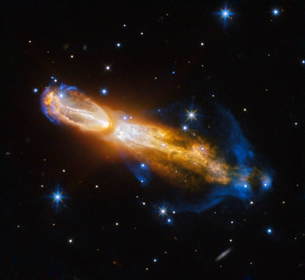 The Calabash clash – The Calabash Nebula, pictured here — which has the technical name OH 231.8+04.2 — is a spectacular example of the death of a low-mass star like the Sun. This image taken by the NASA/ESA Hubble Space Telescope shows the star going through a rapid transformation from a red giant to a planetary nebula, during which it blows its outer layers of gas and dust out into the surrounding space. The recently ejected material is spat out in opposite directions with immense speed — the gas shown in yellow is moving close to a million kilometres an hour. Astronomers rarely capture a star in this phase of its evolution because it occurs within the blink of an eye — in astronomical terms. Over the next thousand years the nebula is expected to evolve into a fully fledged planetary nebula. The nebula is also known as the Rotten Egg Nebula because it contains a lot of sulphur, an element that, when combined with other elements, smells like a rotten egg — but luckily, it resides over 5000 light-years away in the constellation of Puppis (The Poop deck).