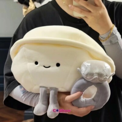 Webb Studies Cranium Nebula - A brain-new image from Webb! What looks like a brain (complete with what appear as left and right hemispheres) is actually a dying star blowing off a shell of gas, and within that shell, a cloud of various gases.