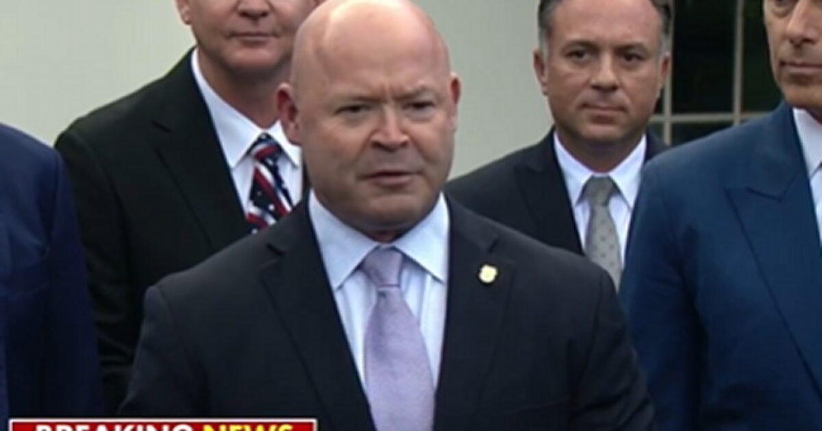 Even the Teamsters Union is Calling on Democrats to End the Government Shutdown (VIDEO) –
You know things are bad for the Democrats when even the Teamsters Union is calling on them to end the government shutdown.
The post Even the Teamsters Union is Calling on Democrats to End the Government Shutdown (VIDEO) appeared first on The Gateway Pundit. Even the Teamsters Union is Calling on Democrats to End the Government Shutdown (VIDEO) –
You know things are bad for the Democrats when even the Teamsters Union is calling on them to end the government shutdown.
The post Even the Teamsters Union is Calling on Democrats to End the Government Shutdown (VIDEO) appeared first on The Gateway Pundit.