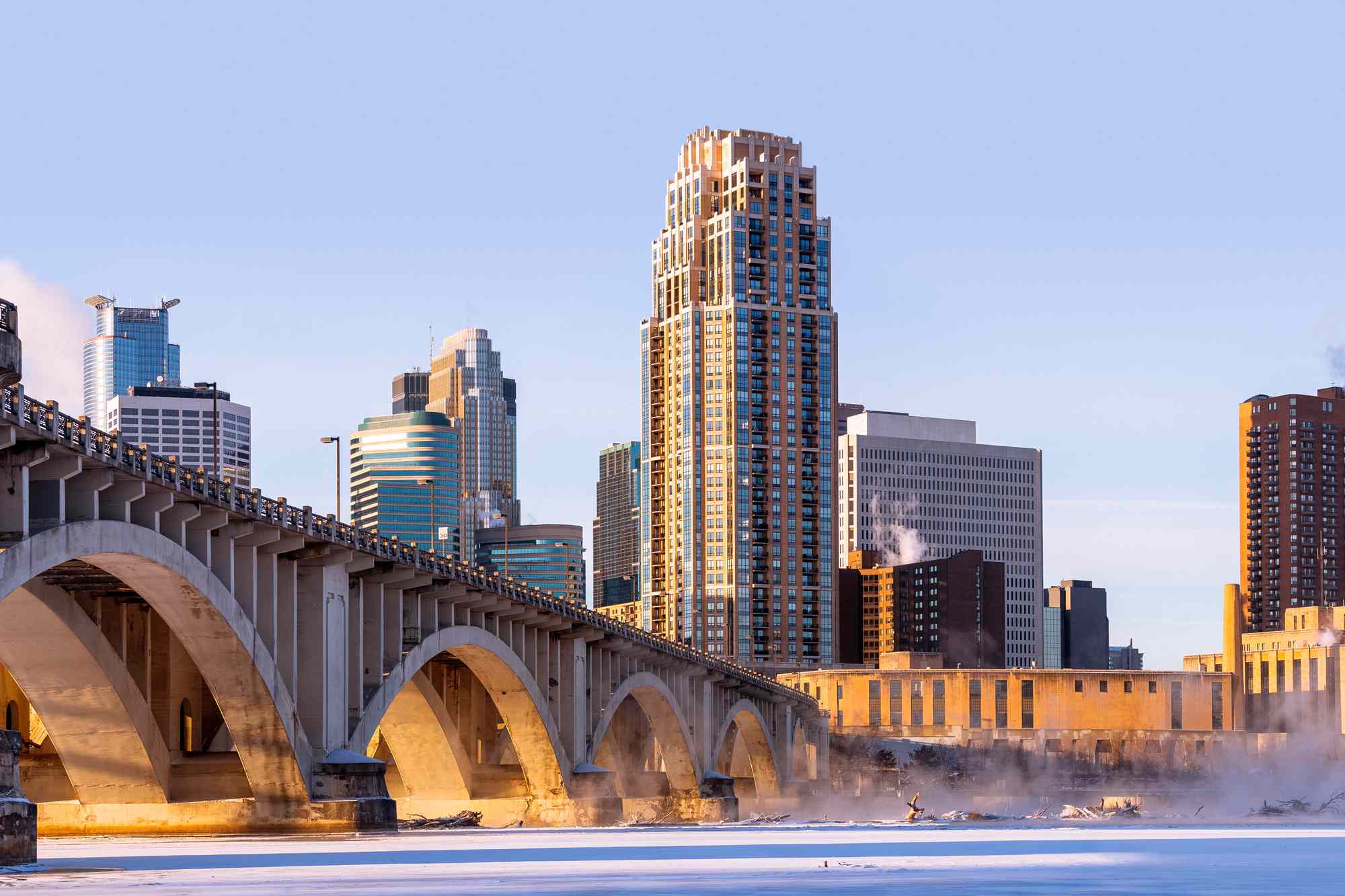 10 Cheapest Places to Travel in the U.S. This December #Travel Whether you’re into sun or snow, these budget-friendly getaways deliver seasonal magic without the splurge.