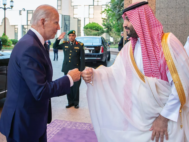 ICYMI: Adam Schiff Freaks Out Over Trump–Saudi Meeting (But Forgets Biden Did the Same) – 
This week, Trump strengthened a key alliance. Schiff delivered another failed attempt to undermine Trump. Only one of them was focused on America’s future.
The post ICYMI: Adam Schiff Freaks Out Over Trump–Saudi Meeting (But Forgets Biden Did the Same) appeared first on The Gateway Pundit.