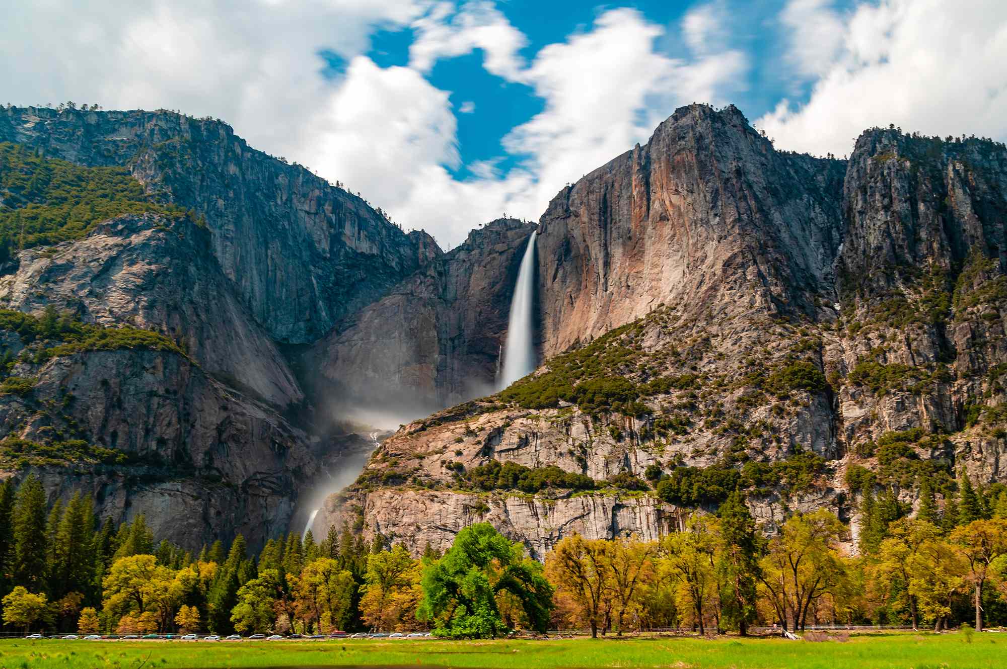 This Is One of the Most Underrated Hikes in Yosemite—and It Leads to Stunning Waterfall Views #Travel It’s not exactly all pain and no gain when it comes to the outdoors.