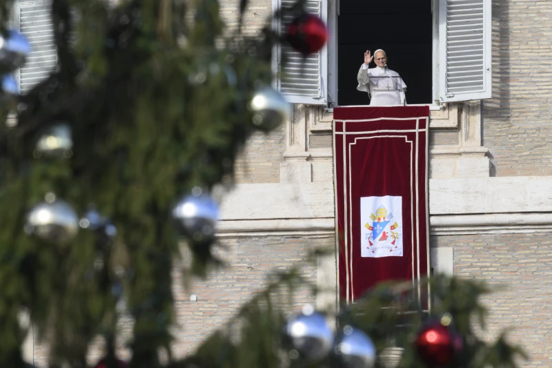 Pope Leo XIV highlights key virtues for final days of Advent – #Catholic – 
 
 Pope Leo XIV greets pilgrims gathered in St. Peter’s Square at the Vatican for the recitation of the Angelus on Dec. 21, 2025. / Credit: Vatican Media

ACI Prensa Staff, Dec 21, 2025 / 09:15 am (CNA).
Pope Leo XIV on Sunday highlighted four virtues of St. Joseph — “piety and charity, mercy and trust” — as guides for Catholics in the final days of Advent leading up to Christmas.Speaking during his Angelus address from the window of the Apostolic Palace on the Fourth Sunday of Advent, the pope said the day’s liturgy invited the faithful to reflect on St. Joseph, especially “at the moment when God reveals his mission to him in a dream.”Calling the Gospel episode “a very beautiful page in salvation history,” Leo described Joseph as a man who is “fragile and fallible — like us — and at the same time courageous and strong in faith.”Referring to the Gospel of Matthew, the pontiff recalled that Joseph of Nazareth was a “just man,” a devout Israelite who observed the law and frequented the synagogue, while also being “extremely sensitive and human.”In the face of Mary’s mysterious pregnancy — a situation that was difficult to understand and accept — the pope noted that Joseph did not choose “the way of scandal” or public condemnation. Instead, he opted for the discreet and benevolent path of planning to divorce her quietly.In doing so, Leo said, Joseph demonstrated he had grasped the deepest meaning of religious observance: mercy.The pope added that Joseph’s purity and nobility became even clearer when the Lord revealed his plan of salvation in a dream, showing Joseph the unexpected role he would assume as the husband of the Virgin Mother of the Messiah.Leo pointed to Joseph’s “great act of faith,” saying the saint left behind the last of his certainties and set out into a future fully in God’s hands.Referring to St. Augustine, the pope said that from Joseph’s piety and charity, “a son was born of the Virgin Mary — Son at the same time of God.”“Piety and charity, mercy and trust,” Leo said, are the virtues the liturgy proposes for the faithful today so that they may accompany Christians through these final Advent days toward “holy Christmas.”The pope emphasized that these attitudes “educate the heart” for encountering Christ and one another and can help believers become for each other “a welcoming manger, a comfortable home, a sign of God’s presence.”He urged Catholics not to miss opportunities during this season of grace to put the virtues into practice — forgiving, encouraging, offering hope to those they live with and meet — and renewing in prayer a childlike trust in the Lord and in his providence.Leo concluded by entrusting the faithful to the intercession of the Blessed Virgin Mary and St. Joseph, who were the first to welcome Jesus, the Savior of the world, “with great faith and love.”This story was first published by ACI Prensa, CNA’s Spanish-language news partner. It has been translated and adapted by CNA.