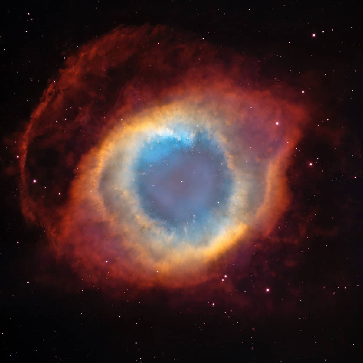 Webb Zooms into Helix Nebula – A new image from NASA’s James Webb Space Telescope of a portion of the Helix Nebula highlights comet-like knots, fierce stellar winds, and layers of gas shed off by a dying star interacting with its surrounding environment. Webb’s image also shows the stark transition between the hottest gas to the coolest gas as the shell expands out from the central white dwarf. Webb Zooms into Helix Nebula – A new image from NASA’s James Webb Space Telescope of a portion of the Helix Nebula highlights comet-like knots, fierce stellar winds, and layers of gas shed off by a dying star interacting with its surrounding environment. Webb’s image also shows the stark transition between the hottest gas to the coolest gas as the shell expands out from the central white dwarf.