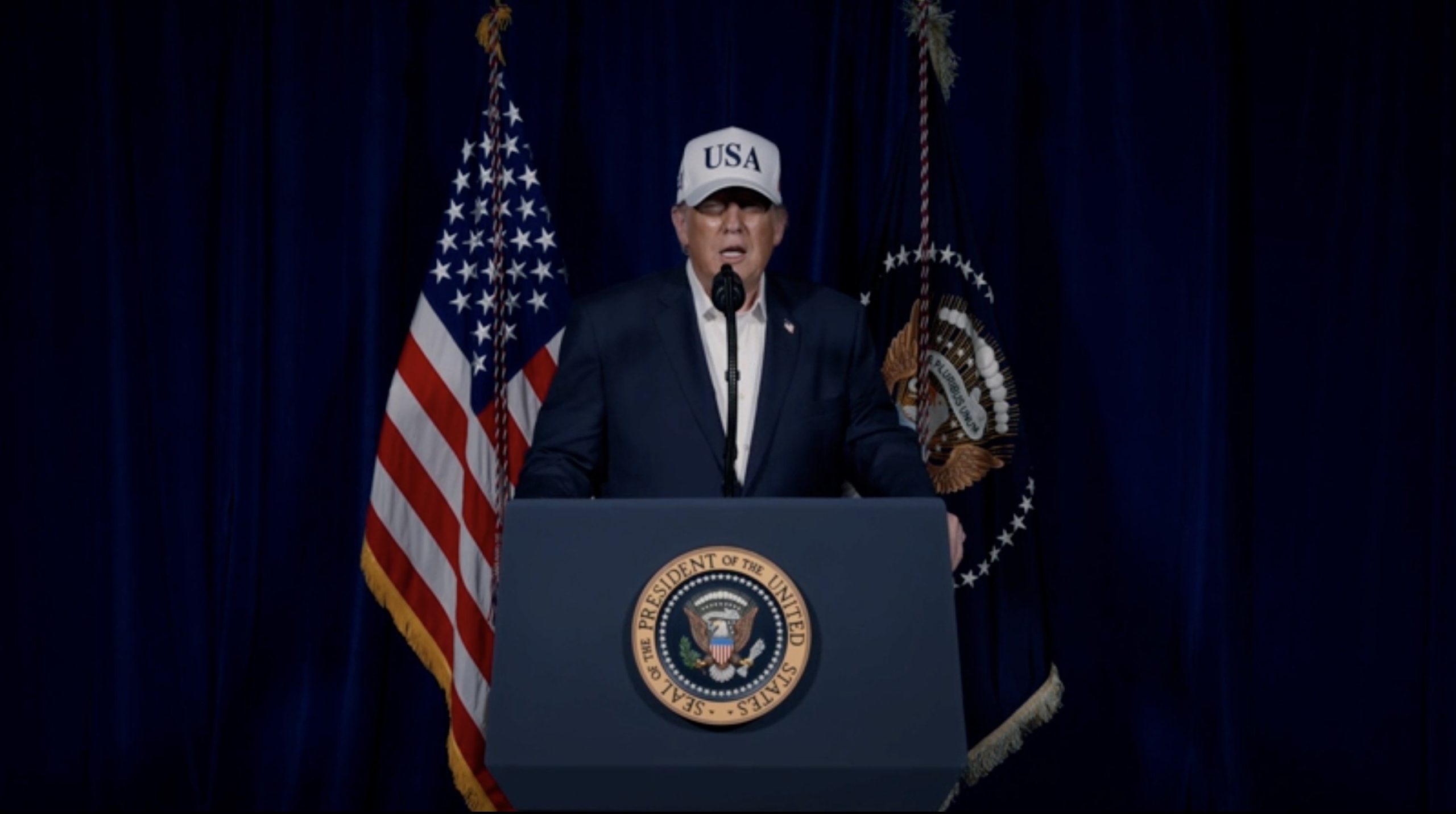 BREAKING: President Trump Releases Fiery Late-Night Statement on Iran as U.S. Begins “Major Combat Operations” –
President Donald J.
The post BREAKING: President Trump Releases Fiery Late-Night Statement on Iran as U.S. Begins “Major Combat Operations” appeared first on The Gateway Pundit. BREAKING: President Trump Releases Fiery Late-Night Statement on Iran as U.S. Begins “Major Combat Operations” –
President Donald J.
The post BREAKING: President Trump Releases Fiery Late-Night Statement on Iran as U.S. Begins “Major Combat Operations” appeared first on The Gateway Pundit.