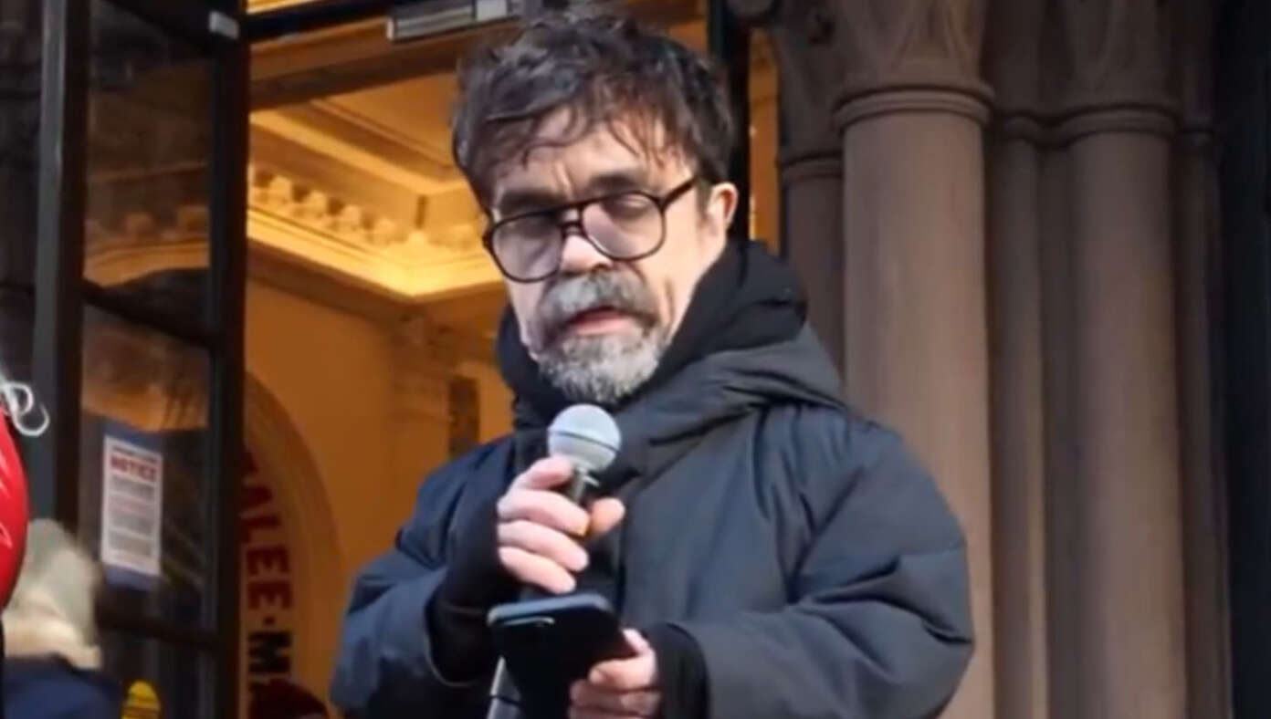 Peter Dinklage Receives Little Praise After Taking Short Time To Recite Small Poem #BabylonBee – NEW YORK, NY — Actor Peter Dinklage was reportedly a wee bit annoyed and expressed slight disappointment that he received little praise from the general public after taking a short time to recite a small poem at an anti-ICE protest over the weekend.