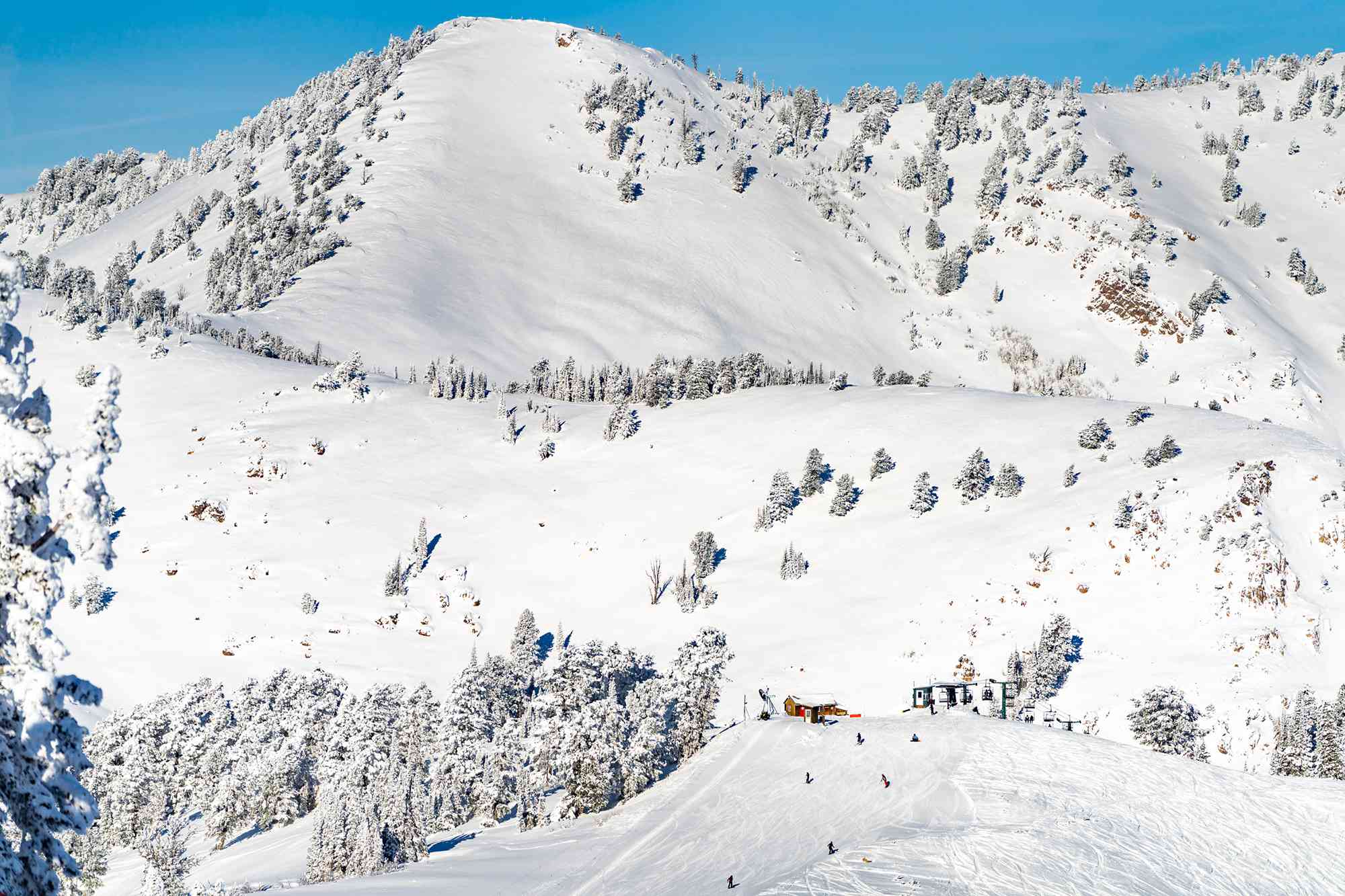 This Often-overlooked Utah Ski Area Is Among the Nation’s Largest—With an Average 360 Inches of Snow a Year #Travel Powder Mountain in Utah offers the perfect mix of old-school charm and big-mountain terrain.