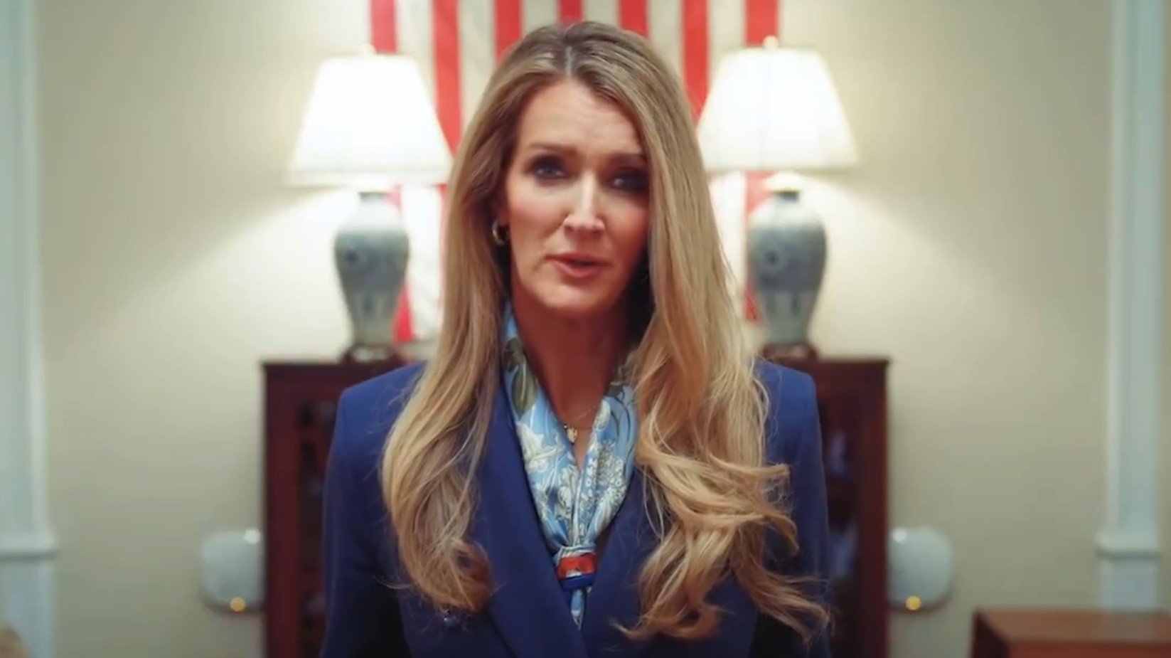 SBA Announces New Policy Banning Foreign Nationals and Non-Citizens from Loans and ‘Prioritize American Citizens’ – 
On Friday, Small Business Administration (SBA) Administrator Kelly Loeffler announced a new policy that would ban foreign nationals and non-citizens from loans through the agency.
The post SBA Announces New Policy Banning Foreign Nationals and Non-Citizens from Loans and ‘Prioritize American Citizens’ appeared first on The Gateway Pundit.