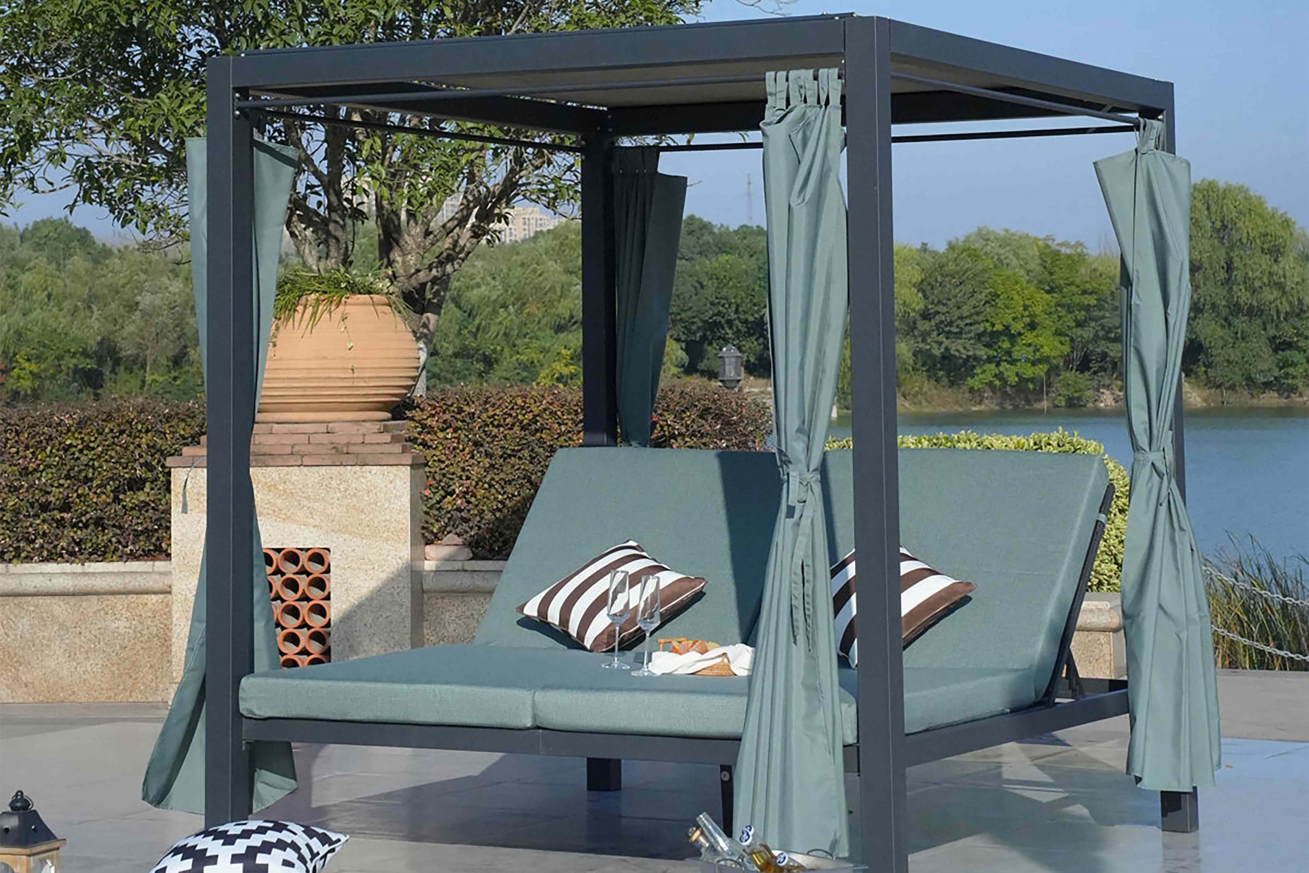 These Daybeds, Lounge Chairs, and Outdoor Sofas Make Backyards ‘Look Like a Resort’—and They’re Up to 71% Off #Travel We found the 10 best staycation-worthy styles to shop now.