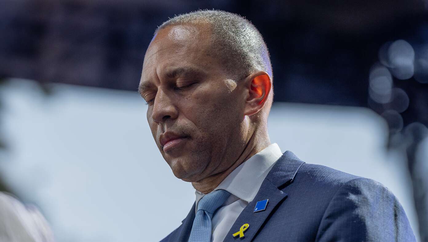 After Failed Assassination, Democrats Observe Customary 5-Minute Pause On Calling Trump ‘Hitler’ #BabylonBee – WASHINGTON, D.C. — In a the wake of yet another failed assassination attempt against President Trump, leading Democrats across the nation announced they would observe the long-standing tradition of a five-minute pause in calling Trump "literally Hitler".