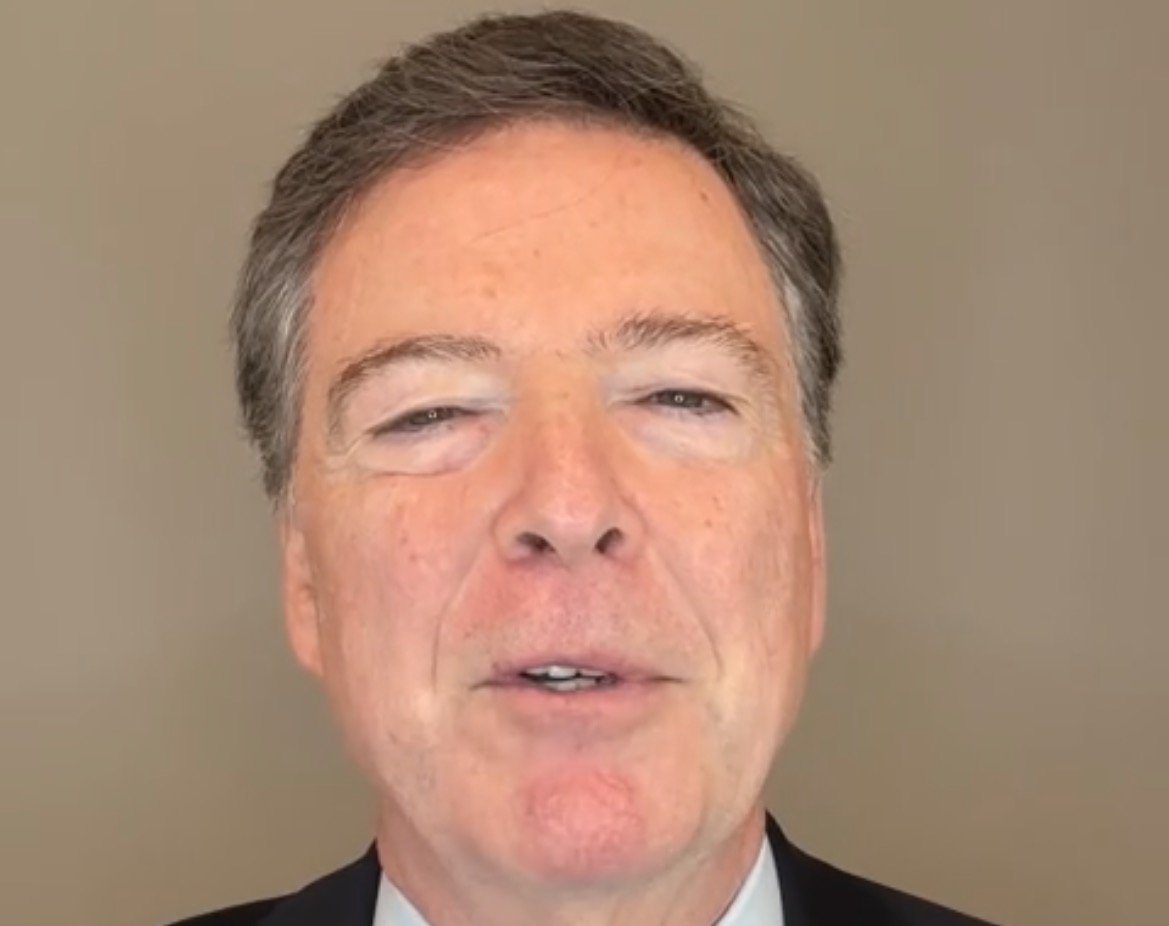 BREAKING: Arrest Warrant Issued For James Comey – READ INDICTMENT HERE – TWO FELONY COUNTS – DOJ PRESSER – 
An arrest warrant was issued for former FBI Director James Comey after he was indicted by a grand jury in the Eastern District of North Carolina related to his Trump assassination post on Instagram.
The post BREAKING: Arrest Warrant Issued For James Comey – READ INDICTMENT HERE – TWO FELONY COUNTS – DOJ PRESSER appeared first on The Gateway Pundit.
