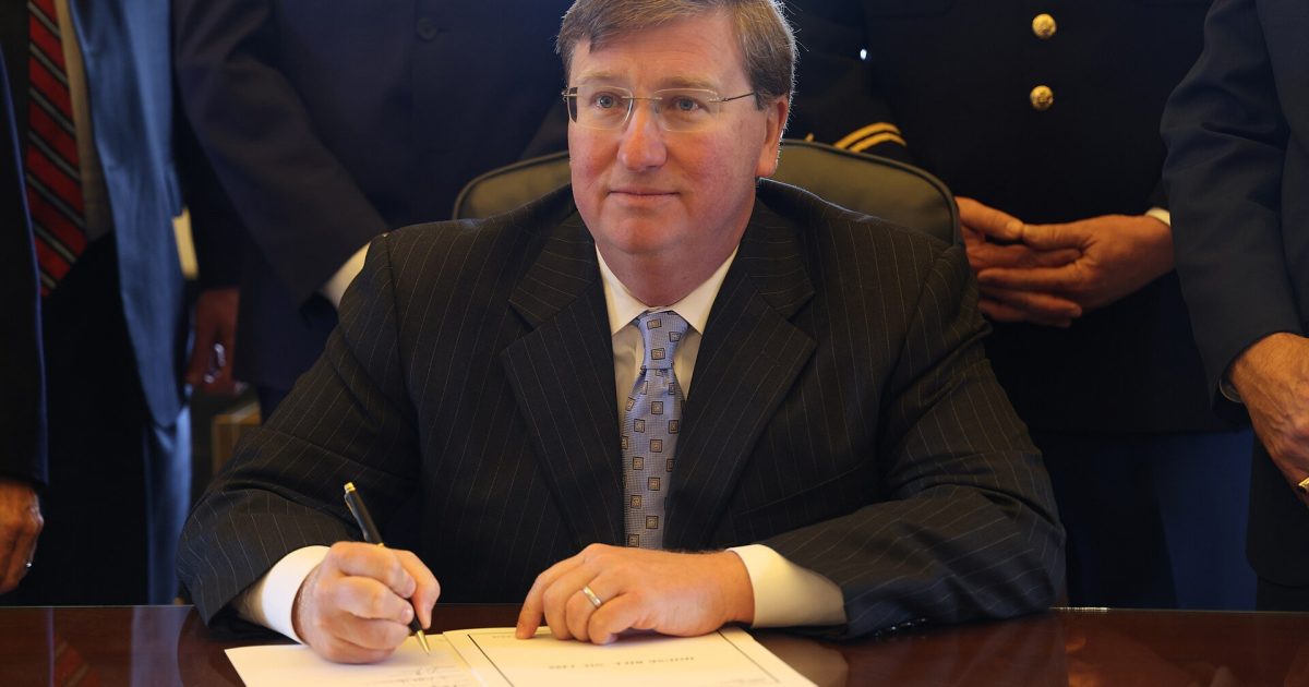 Mississippi Governor Says He Will Call Special Session to Redraw District Maps After SCOTUS Ruling on Race-Based Districts – 
The deeply red state of Mississippi is planning to redraw its district map based on the SCOTUS case about race-based districts and this move will benefit Republicans, possibly even aiding the GOP in the midterms.
The post Mississippi Governor Says He Will Call Special Session to Redraw District Maps After SCOTUS Ruling on Race-Based Districts appeared first on The Gateway Pundit.