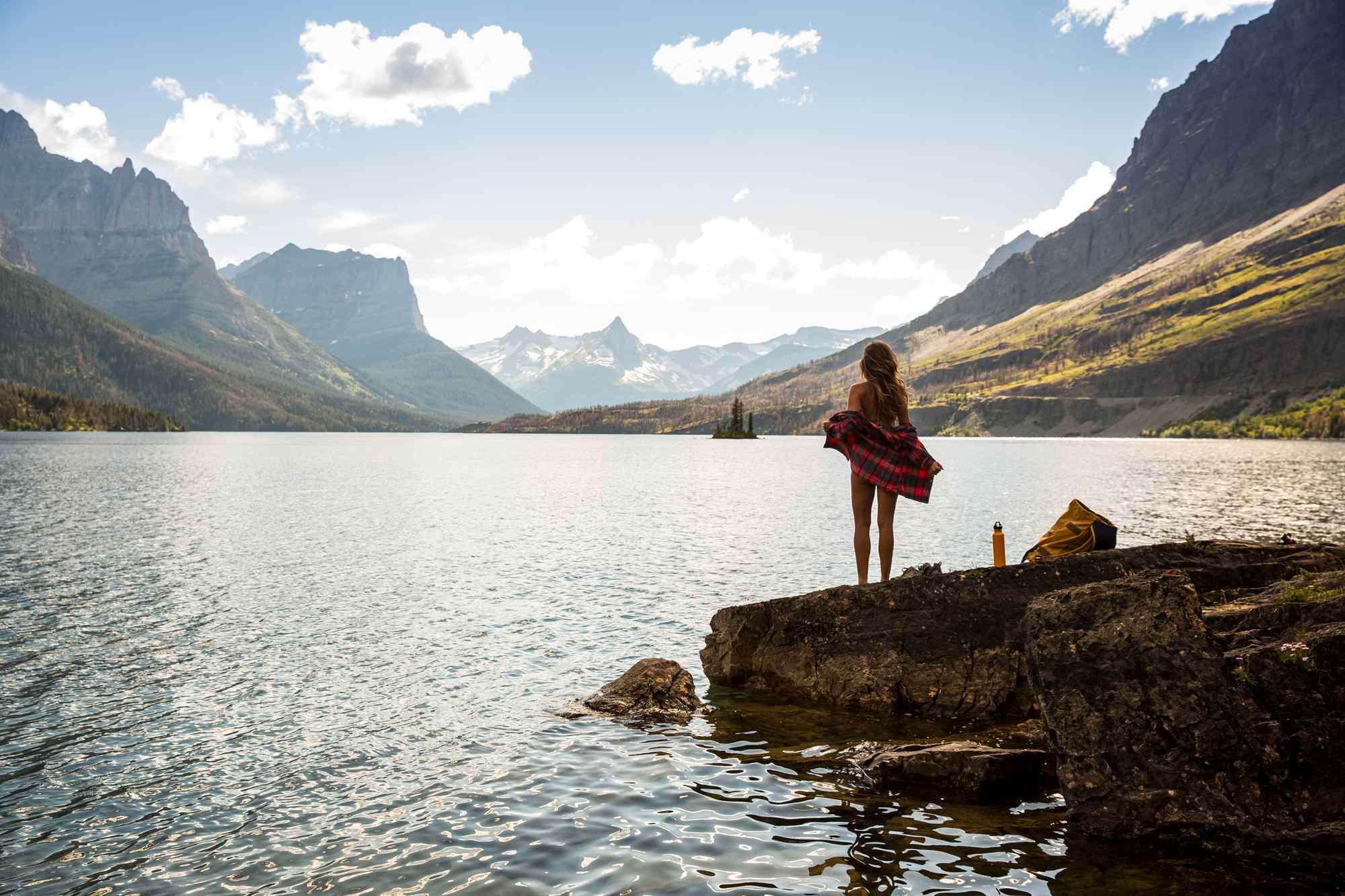 This Small Montana Town Is an Affordable Alternative to Jackson Hole—and It’s Only 30 Minutes From Glacier National Park #Travel Here’s where you can go to get Western vibes without breaking the bank. This Small Montana Town Is an Affordable Alternative to Jackson Hole—and It’s Only 30 Minutes From Glacier National Park #Travel Here’s where you can go to get Western vibes without breaking the bank.