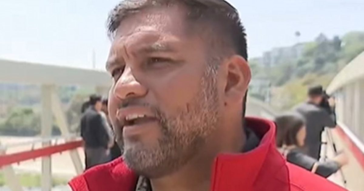 Los Angeles City Councilman Wants Illegals to be Able to Vote in City Elections (VIDEO) – 
Los Angeles city councilman Hugo Martinez recently remarked that he wants illegals to be able to vote in city elections.
The post Los Angeles City Councilman Wants Illegals to be Able to Vote in City Elections (VIDEO) appeared first on The Gateway Pundit.