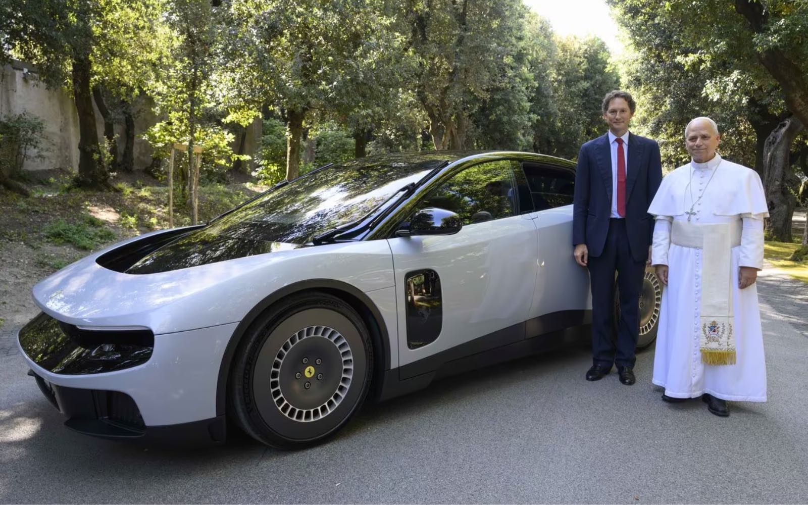 Pope receives Ferrari Luce steering wheel — Italian brand’s first fully electric car – #Catholic – Pope Leo XIV this week received as a gift the steering wheel of the Ferrari Luce, the Italian brand’s first fully electric car.Leo also had the opportunity to sit in the driver’s seat of the new vehicle, presented by Ferrari as “not only the ‘electric Ferrari,’ but an entirely new Ferrari.”In a statement, the Italian brand said the meeting with the Holy Father took place at the papal residence of Castel Gandolfo on the morning of Tuesday, May 26, with a Ferrari delegation led by its chairman, John Elkann, and its CEO, Benedetto Vigna.
Pope Leo XIV receives from Ferrari chairman John Elkann the steering wheel of a Ferrari Luce, the Italian luxury sports car manufacturer’s first fully electric car, which the pope got to see during a meeting with a delegation from Ferrari at Castel Gandolfo, south of Rome, on May 26, 2026. | Credit: Ferrari
Elkann said it was “a great emotion and an immense honor to meet with His Holiness together with my Ferrari colleagues,” noting that it was “a moment of extraordinary human and symbolic value, which inspired everyone in our company to continue on its path with passion, responsibility, and confidence in the future.”He added that the meeting with Leo was “an occasion that will remain forever etched in our memory and in the history of Ferrari.”In promoting its new vehicle, the Italian brand highlights both its “mechanical performance” and its “energy efficiency.”Explaining its corporate environmental vision, Ferrari says on its website that “we are using science-based solutions to reduce emissions, increase energy efficiency, foster the circular economy, and inspire suppliers to join our initiative.”This story was first published by ACI Prensa, the Spanish-language sister service of EWTN News. It has been translated and adapted by EWTN News English. Pope receives Ferrari Luce steering wheel — Italian brand’s first fully electric car – #Catholic – Pope Leo XIV this week received as a gift the steering wheel of the Ferrari Luce, the Italian brand’s first fully electric car.Leo also had the opportunity to sit in the driver’s seat of the new vehicle, presented by Ferrari as “not only the ‘electric Ferrari,’ but an entirely new Ferrari.”In a statement, the Italian brand said the meeting with the Holy Father took place at the papal residence of Castel Gandolfo on the morning of Tuesday, May 26, with a Ferrari delegation led by its chairman, John Elkann, and its CEO, Benedetto Vigna.
Pope Leo XIV receives from Ferrari chairman John Elkann the steering wheel of a Ferrari Luce, the Italian luxury sports car manufacturer’s first fully electric car, which the pope got to see during a meeting with a delegation from Ferrari at Castel Gandolfo, south of Rome, on May 26, 2026. | Credit: Ferrari
Elkann said it was “a great emotion and an immense honor to meet with His Holiness together with my Ferrari colleagues,” noting that it was “a moment of extraordinary human and symbolic value, which inspired everyone in our company to continue on its path with passion, responsibility, and confidence in the future.”He added that the meeting with Leo was “an occasion that will remain forever etched in our memory and in the history of Ferrari.”In promoting its new vehicle, the Italian brand highlights both its “mechanical performance” and its “energy efficiency.”Explaining its corporate environmental vision, Ferrari says on its website that “we are using science-based solutions to reduce emissions, increase energy efficiency, foster the circular economy, and inspire suppliers to join our initiative.”This story was first published by ACI Prensa, the Spanish-language sister service of EWTN News. It has been translated and adapted by EWTN News English.