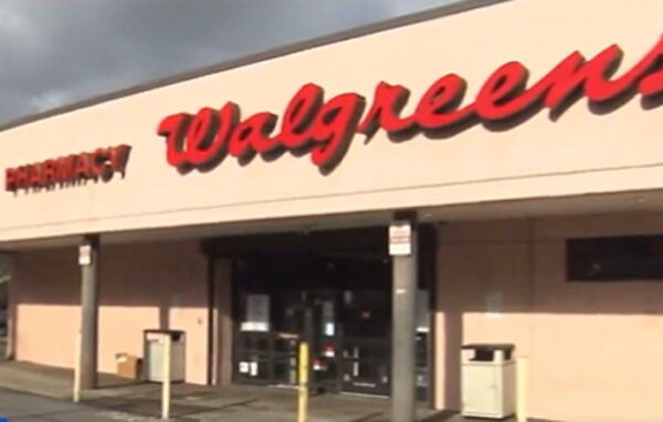 Walgreens Closing Chicago Location Due to Massive Theft, Local Political Leaders Who Enable the Crime Are Outraged – 
Walgreens has announced that it is closing a store in the Chatham neighborhood of Chicago.
The post Walgreens Closing Chicago Location Due to Massive Theft, Local Political Leaders Who Enable the Crime Are Outraged appeared first on The Gateway Pundit.