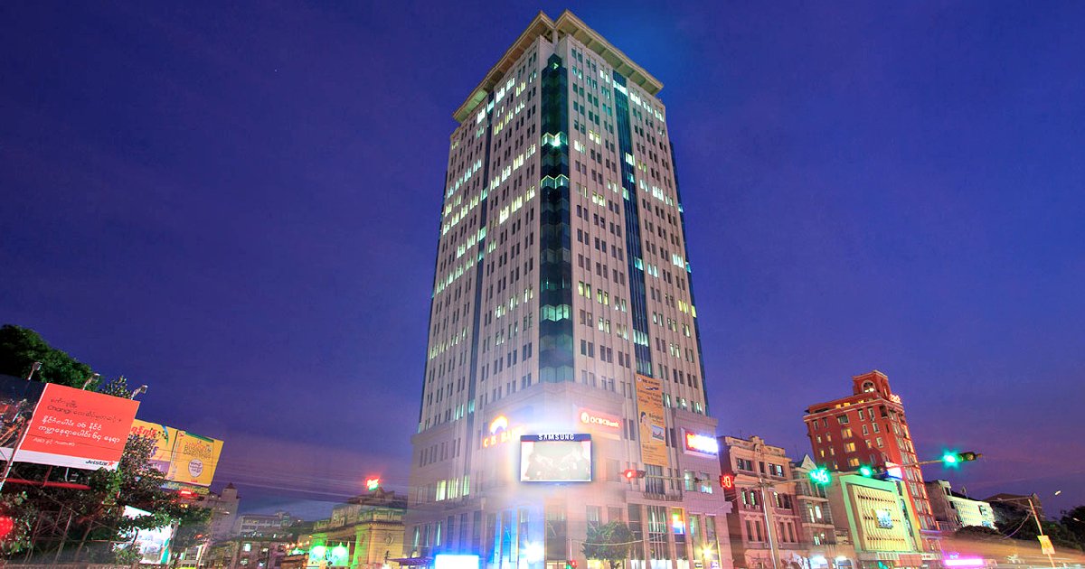 American Diplomat Is Found Dead in Myanmar Hotel – Woman From Thailand Is in Custody –
Southeast Asian country of Myanmar has been rocked by the death of an American diplomat in its largest city of Yangon.
The post American Diplomat Is Found Dead in Myanmar Hotel – Woman From Thailand Is in Custody appeared first on The Gateway Pundit. American Diplomat Is Found Dead in Myanmar Hotel – Woman From Thailand Is in Custody –
Southeast Asian country of Myanmar has been rocked by the death of an American diplomat in its largest city of Yangon.
The post American Diplomat Is Found Dead in Myanmar Hotel – Woman From Thailand Is in Custody appeared first on The Gateway Pundit.