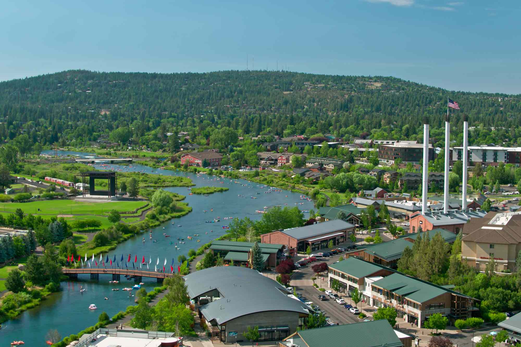 I Live in the PNW and This Is the U.S.’s Best Outdoor City—With Waterfalls, Craft Breweries, and a Volcano You Can Ski #Travel Bonus: It also has the last Blockbuster in the country. I Live in the PNW and This Is the U.S.’s Best Outdoor City—With Waterfalls, Craft Breweries, and a Volcano You Can Ski #Travel Bonus: It also has the last Blockbuster in the country.