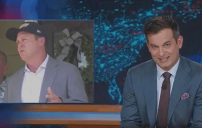 Liberal Daily Show Mocks Support for Spencer Pratt in LA: ‘How Did This Country Get So Stupid?’ (VIDEO) – 
A host on the liberal Daily Show recently mocked support for Los Angeles mayoral candidate Spencer Pratt, ultimately asking “How did this country get so stupid?” Supporting Pratt is stupid?
The post Liberal Daily Show Mocks Support for Spencer Pratt in LA: ‘How Did This Country Get So Stupid?’ (VIDEO) appeared first on The Gateway Pundit.