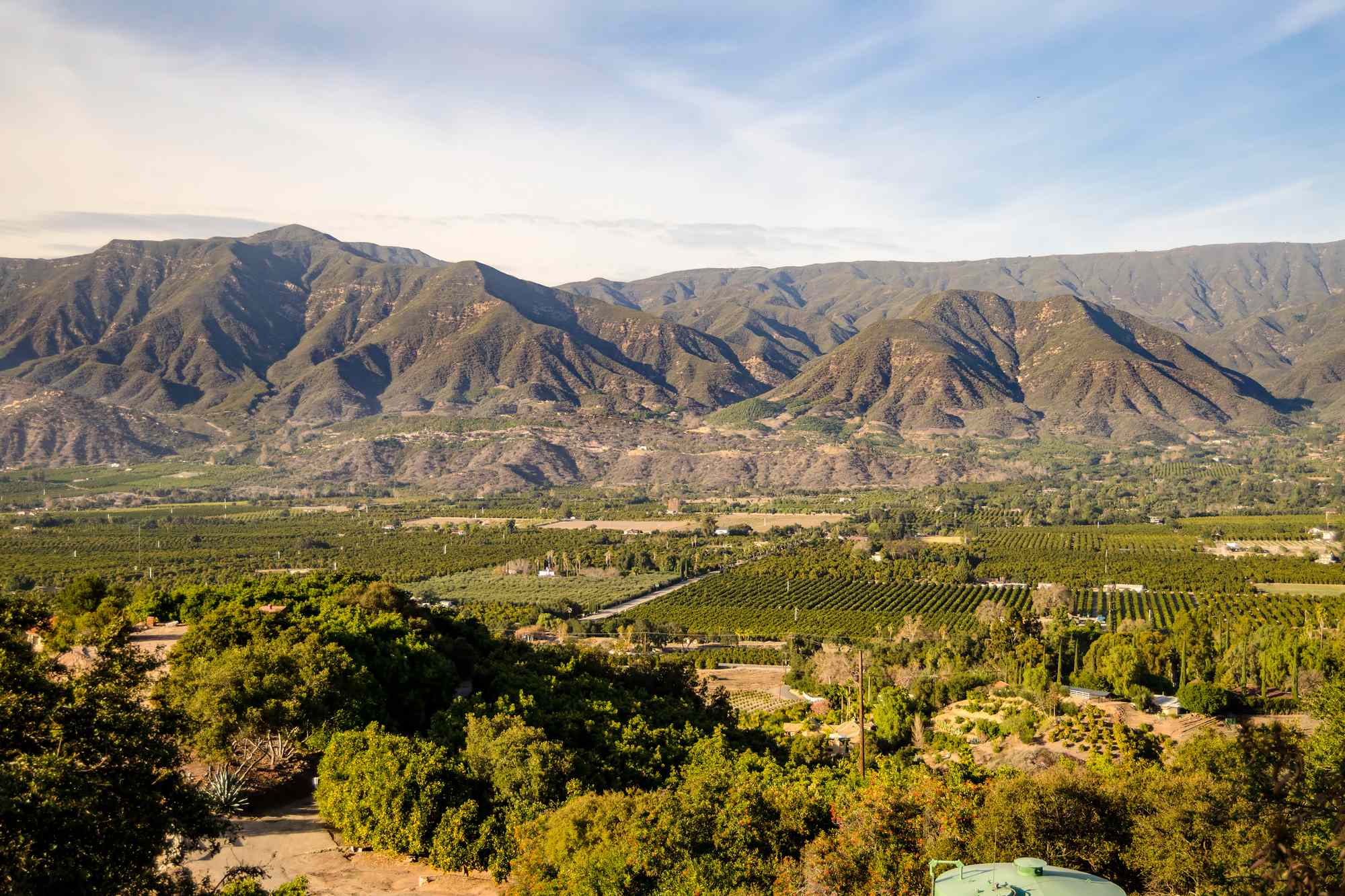 This Small Town Is California’s ‘Valley of the Moon’—With Incredible Dining, Boutique Inns, and Stunning Mountain Views #Travel Best of all, it’s not too far from the City of Angels.