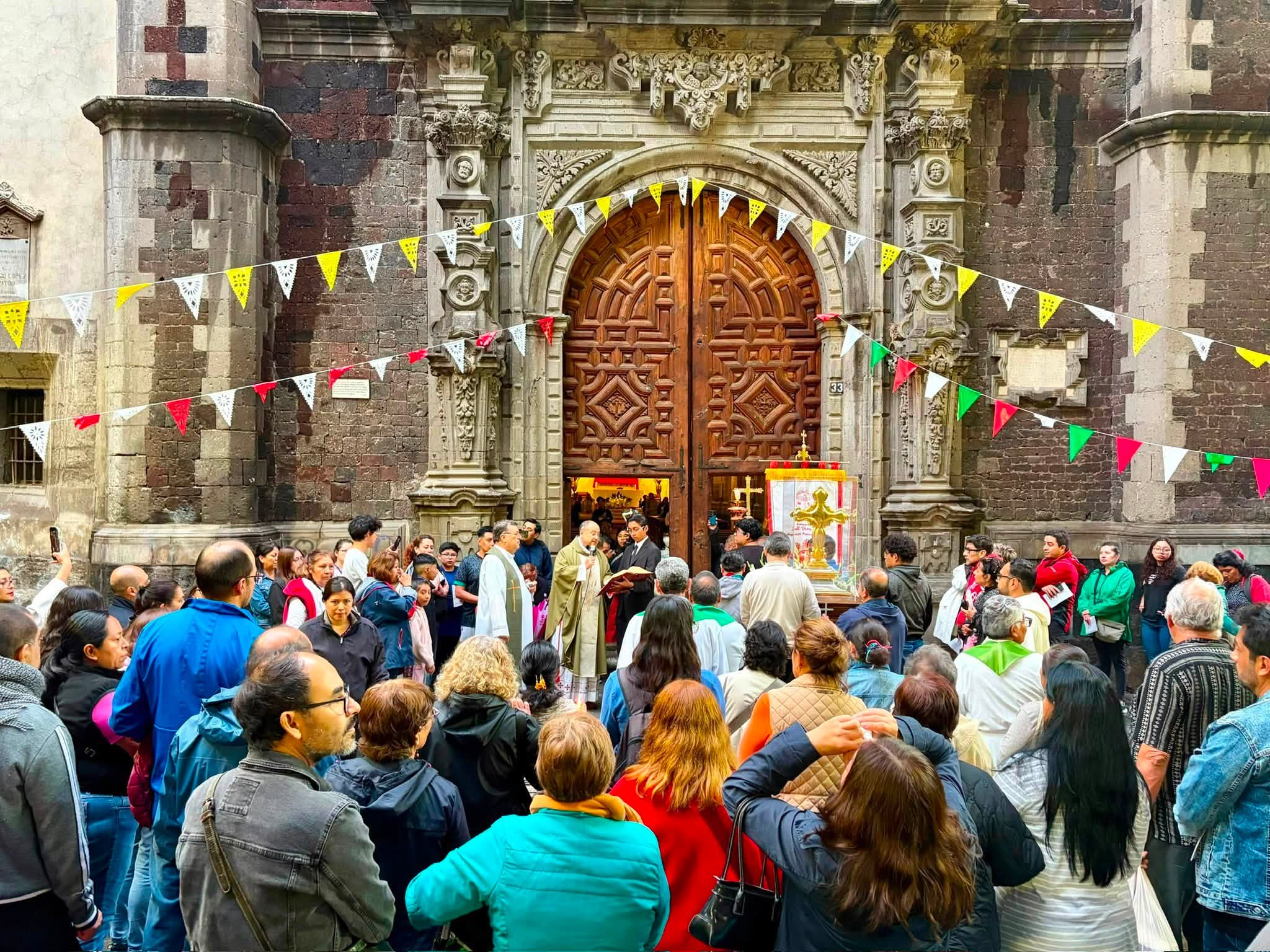2 historic churches in Mexico City reopen almost 9 years after earthquake damage #Catholic Almost nine years after the earthquakes that shook central and southwestern Mexico in September 2017, St. John of God Church and Holy True Cross Church, both located in Mexico City, have reopened their doors for worship.On July 8, a Mass was celebrated at Holy Cross Church, marking the communityʼs return to their church and concluding a lengthy restoration process.
 
 Start of the reopening Mass at Holy Cross Parish. | Credit: Holy True Cross Parish, Mexico City
 
 The earthquakes of Sept. 7 and 19, 2017, resulted in 468 deaths and caused damage to thousands of buildings.In Mexico City alone, around 160 Catholic churches suffered structural damage of varying severity such as these two churches located just a short distance apart.
 
 Restoration work at the Holy True Cross Parish. | Credit: Holy True Cross Parish, Mexico City
 
 5 centuries of historyHoly True Cross Church is considered one of the oldest churches in the country.According to tradition, the explorer and conquistador Hernán Cortés ordered the construction of a small chapel to commemorate the landing of the Spanish expedition at the port of what is now known as the state of Veracruz. Over time, that chapel gave rise to the parish as it is known today.Facebook postThe church also houses important works of sacred art, such as the Christ of the Seven Veils, which is said to have been a gift from Pope Paul III to King Carlos V of Spain. Additionally, a relic of the true cross is preserved there, considered by Christian tradition to be a fragment of the cross on which Jesus Christ died.
 
 Reliquary containing a splinter of the true cross. | Credit: “EWTN Noticias”
 
 In an interview with ACI Prensa, the Spanish-language sister service of EWTN News, Father Juan Carlos Guerrero Ugalde, the pastor of Holy True Cross and St. John of God, stated that restoring the churches was a priority of “not only ecclesiastical but also civic interest.”“This church [Holy True Cross] was the third parish established in the city and, therefore, holds a tradition of faith dating back to the 16th century,” he explained.9 years to returnGuerrero described the restoration process as “meticulous and slow” due to the complexity of the damage.Among other measures, the bell towers, which were at risk of collapse, were reinforced, cracks were repaired, the hydraulic piles supporting both structures were serviced, the roofs were waterproofed, and work was carried out to correct the effects of the ground settling.Facebook postThe work was overseen by the National Institute of Anthropology and History, as both buildings are part of the nationʼs historical heritage.In Mexico, religious buildings constructed prior to the 1992 constitutional reforms are state property, although they remain places of worship and are used by religious associations.The restoration of the Holy True Cross church faced an additional challenge: a fire in August 2020 caused by individuals living on the street. Reports indicate that a campfire spiraled out of control, damaging the choir loft, the dome, and sacred art.Today, those walking through the historic central part of Mexico City can once again enter the church. Marcela Eduardo, who works in the area and took a moment of free time to stop in and pray, did just that.“It brought me great joy to see it open and to see that repairs are underway,” she noted in an interview with ACI Prensa. She said that when she saw the parish church open, her first thought was to go in to see Christ and “greet him, make the sign of the cross, and ask him for something: that he give me more energy.” Much more than a churchThese churches are surrounded by some of Mexico’s most important cultural landmarks, such as the Franz Mayer Museum, the Palace of Fine Arts, and the Alameda Central, a large city park.
 
 Visible in the background of the photo are the Torre Latinoamericana, the Palace of Fine Arts, and part of the Alameda Central. | Credit: “EWTN Noticias”
 
 Although Holy True Cross and St. John of God churches might go unnoticed by some tourists amid so many other buildings, Guerrero noted that their value has been “significant for both the faith and the city.”He explained that, following the 1985 earthquake, the area welcomed numerous families from various places, necessitating the construction of a new community identity. Pastoral work at the time “consisted of gradually integrating the way of life of longtime residents and that of those who were newly arriving.”Over the years, he added, violence, drug trafficking, and social breakdown affected life in the neighborhood, making the Church’s presence even more necessary.Facebook postFor Betsabé Jara, who visited the church after touring the Franz Mayer Museum, the reopening represents an opportunity to regain a place for encountering God.“It brings peace of mind that the church is open, that one can enter and pray. Especially for people who couldnʼt go elsewhere because there wasnʼt a church nearby,” she said in an interview with ACI Prensa.Building the communityThe priest noted that reactivating community life will be the next challenge. He explained that a “call has already gone out to neighborhood residents to come for formation as pastoral workers.”
 
 Interior of Holy True Cross Church. | Credit: “EWTN Noticias”
 
 He also noted that they aim to develop social programs such as job training for individuals who did not complete their formal education as well as cultural initiatives in collaboration with nearby museums.“We want the spaces we have in both churches to be truly utilized and filled with formation programs,” Guerrero said.As the community gradually restores life to these churches, Masses are currently held regularly on Sundays, whereas weekday Masses take place only upon the request of the faithful.This story was first published by ACI Prensa, the Spanish-language sister service of EWTN News. It has been translated and adapted by EWTN News English.
