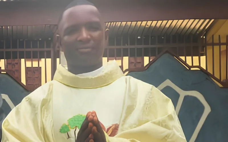 Cameroon diocese announces release of kidnapped priest, religious brothers – #Catholic – NKONGSAMBA, Cameroon — Cameroon’s Catholic Diocese of Nkongsamba has announced the safe release of a priest and two members of the Fraternity of Franciscans of Emmanuel (FFE) who were reportedly abducted in the country’s North-West Region.In the letter that the diocesan chancellor, Abbé Luc Roger Dodo, issued on July 1, the diocese gave thanks to God for the release of Father John Bosco Bihkong and Brothers Sylvester Sewong and Marie Rodrigue, who were kidnapped on Saturday night, June 27.“Thank you to everyone for your prayers and expressions of support, which have borne fruit,” Dodo said in the letter, quoting the psalmist: "Out of my distress I called on the Lord; the Lord answered me and set me free.”In a statement issued June 30, the vicar general of the diocese announced the kidnapping of the three men.According to Father Joseph Tchinda Dountio, Bihkong had traveled to his native village of Melim, near Ndop in the North-West Region of Cameroon, to celebrate his first Mass on Friday, June 26.He was accompanied by Brother Sylvester Sewong, guardian of the FFE convent in Kékem, and Brother Marie Rodrigue Sop, who is preparing for a perpetual profession. The three were abducted the following night.No details were provided regarding the identity of the kidnappers, their motives, or whether contact had been established with the abductors.Cameroonʼs North-West Region is one of the two English-speaking regions that have experienced years of insecurity linked to the countryʼs Anglophone crisis.Clergy, women and men religious, and other civilians have periodically been targeted in abductions as violence persists in the region.This story was first published by ACI Africa, the sister service of EWTN News in Africa, and has been adapted by EWTN News. Cameroon diocese announces release of kidnapped priest, religious brothers – #Catholic – NKONGSAMBA, Cameroon — Cameroon’s Catholic Diocese of Nkongsamba has announced the safe release of a priest and two members of the Fraternity of Franciscans of Emmanuel (FFE) who were reportedly abducted in the country’s North-West Region.In the letter that the diocesan chancellor, Abbé Luc Roger Dodo, issued on July 1, the diocese gave thanks to God for the release of Father John Bosco Bihkong and Brothers Sylvester Sewong and Marie Rodrigue, who were kidnapped on Saturday night, June 27.“Thank you to everyone for your prayers and expressions of support, which have borne fruit,” Dodo said in the letter, quoting the psalmist: "Out of my distress I called on the Lord; the Lord answered me and set me free.”In a statement issued June 30, the vicar general of the diocese announced the kidnapping of the three men.According to Father Joseph Tchinda Dountio, Bihkong had traveled to his native village of Melim, near Ndop in the North-West Region of Cameroon, to celebrate his first Mass on Friday, June 26.He was accompanied by Brother Sylvester Sewong, guardian of the FFE convent in Kékem, and Brother Marie Rodrigue Sop, who is preparing for a perpetual profession. The three were abducted the following night.No details were provided regarding the identity of the kidnappers, their motives, or whether contact had been established with the abductors.Cameroonʼs North-West Region is one of the two English-speaking regions that have experienced years of insecurity linked to the countryʼs Anglophone crisis.Clergy, women and men religious, and other civilians have periodically been targeted in abductions as violence persists in the region.This story was first published by ACI Africa, the sister service of EWTN News in Africa, and has been adapted by EWTN News.