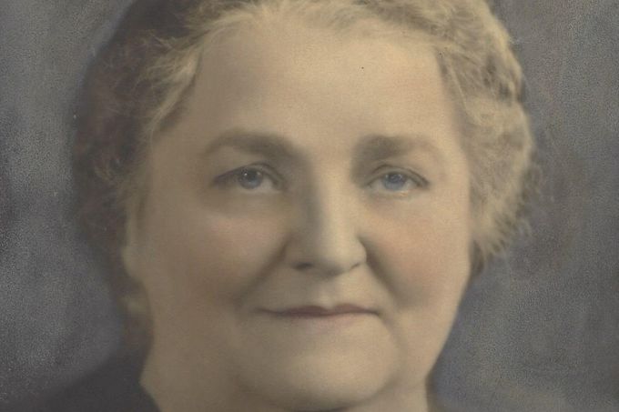 Canonization cause for Mother Angelica’s spiritual mentor, Rhoda Wise, reaches next step #Catholic The canonization cause for Servant of God Rhoda Wise crossed another hurdle after formal documents that outline her life, heroic virtues, and holiness were submitted to the Vatican’s Dicastery for the Causes of Saints.Wise — who was born in 1888 in Cadiz, Ohio, and died in 1948 in Canton, Ohio — was a laywoman and a mystic who received visions of Jesus Christ and St. Thérèse of Lisieux. In 1939, she reported a miraculous healing of her stomach cancer and a wound that doctors told her was incurable.She was raised Protestant but was introduced to Catholicism by religious sisters during her hospital stay, where she developed a strong devotion to the rosary and St. Thérèse.After news of the miracle spread, hundreds of people visited her home weekly, with whom she would pray. Hundreds of those who visited her home both during and after her lifetime reported miraculous, unexplained healings, including EWTN Founder Mother Angelica, who developed a close friendship with Wise after being healed of a stomach ailment.Wise also had a visible stigmata — which resembles the wounds Christ had at the Crucifixion — that appeared on her body from noon until 3 p.m. for two and a half years, from 1942 to 1945.On July 7, Father John Sheridan — liaison between the Diocese of Youngstown, Ohio, and the Rhoda Wise House in Canton, Ohio — announced that the Vatican had received the formal “positio,” which is a collection of documents that details the holiness of her life and makes the case for why Pope Leo XIV should consider her beatification.Valentina Culurgioni, the postulator tasked with preparing the document, gave the paperwork to the dicastery several months ago, but it was first announced by Sheridan during the Diocese of Youngstown’s annual Mass for the cause of beatification of Wise.Following the Mass, Sheridan delivered the news to the faithful gathered by reading a letter he received from Culurgioni.“Testimonies of healings and graces received through the intercession of Rhoda Wise continue to arrive at the shrine, which testify [to] her growing reputation of holiness and signs, and I would like to entrust to all of you two prayer intentions for this year, related to the progress of the cause in the Vatican,” Culurgioni wrote in the letter.“First, that all the experts — historians and theologians — who will be called upon to study and evaluate the ‘positio’ may be enlightened by the Holy Spirit in their valuable and delicate work,” she added. “Second, that among all the reports of graces and healings we receive, suitable cases may be identified for investigation as alleged miracles.”“Do not stop praying to God, asking for the spiritual or material graces you need through the intercession of Rhoda, and continue to share and bear witness to the wonders of his powerful love in your lives,” Culurgioni wrote.Next stepsRyan Schweitzer, assistant director of the Rhoda Wise House and Grotto, told EWTN News that the next step is the dicastery’s review of the “positio,” which includes evaluations by theologians, historians, and Catholic hierarchy. The dicastery will provide its conclusions to the Holy Father, who will determine whether to beatify her and grant her the title “venerable.”He said there’s no real estimate for the timeline of this process but asked Catholics to “continue to pray for Rhoda’s intercession and continue to pray for her beatification.”Schweitzer called the news of this development “exciting.” He said if Leo elevates her status to “venerable,” “that’s a very small group of individuals on their pathway to canonization.” He said that would increase her visibility and “Our Lord can utilize that visibility and knowledge of Rhoda to pray for her intercession.”Rhoda Wise’s legacyThe Rhoda Wise House and Grotto continues to host visitors and frequently receives reports of miraculous healings on a regular basis, now nearly 80 years after her death.According to Schweitzer, hundreds of people still visit Wise’s home weekly, many of whom come “because they’re seeking healing,” whether that be physical, mental, or spiritual. He said many of the visitors come because “they heard that something happened to a friend, some healing” and some visitors return to share stories of their healing.Wise had a strong friendship with Mother Angelica — then Rita Rizzo — when she was just 19 years old, before entering religious life. Schweitzer noted that Rizzo “suffered from a really debilitating stomach ailment,” and her mother took her to see Wise.Rizzo began praying a nine-day novena to St. Thérèse of Lisieux with Wise and continued to pray it each day until its conclusion, at which point she was healed of her ailment. Schweitzer said this experience served as “a catalyst to become serious about her spiritual life” and Rizzo became close friends with Wise, who served as a mentor to her.Schweitzer said one of the most important things to know about Wise is that she was “a very humble housewife,” a person who is “not someone who is unreachable” for the average person.“She really reflects troubles that many people today are associated with,” Schweitzer said.