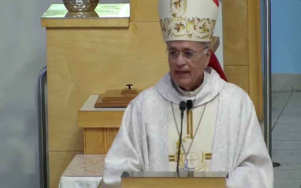 Nicaraguan bishop: Irrationality and cruelty are tragic characteristics of the dictatorship – #Catholic – Forced to leave Nicaragua in April 2019 for defending protesters opposing the regime of President Daniel Ortega and his wife and vice president, Rosario Murillo, during a crackdown that left more than 350 people dead, exiled Auxiliary Bishop Silvio Báez of Managua decried the “irrationality” and “cruelty” of the countryʼs dictatorship.“One of the most tragic characteristics of this dictatorship is its irrationality. Along with that irrationality is cruelty. But the irrationality of this system is shocking,” Báez said in an interview with the Nicaraguan newspaper Confidencial. The interview took place in Madrid, Spain, where he had recently traveled to attend a conference in Ávila. The exiled bishop resides in Miami.On April 18, 2018, in response to the brutal repression unleashed by the dictatorship, he had said: “I call upon Daniel Ortega and his wife to stop the violence and repression. Do not jeopardize the countryʼs peace. Learn to listen, engage in dialogue, and have the maturity to correct so many errors. For the sake of Nicaragua, be sensible!”The bishop said this message “has become even more relevant today. I would repeat it to their faces, the very same thing I told them eight years ago: Be sensible!”“So much blood has been shed, so many lives sacrificed, so much pain. And that has an infinite cost. I hope that all of this is not in vain, and I trust that the Lord will gather all that blood, all that pain, and all that struggle into his gracious hands, and that it may serve as a deposit for a new chapter in Nicaragua’s history,” he said.Since 2018, the Nicaraguan dictatorship has relentlessly persecuted the Catholic Church in the country, keeping priests under tight surveillance, expelling religious sisters, confiscating Church funds and property, banning ordinations, and exiling bishops.Báez celebrates Mass every Sunday at St. Agatha Parish in Miami where the pastor and the parochial vicar — Fathers Marcos Antonio Somarriba and Edwing Román — are also Nicaraguan exiles.‘God is never on the side of a pharaoh’Báez noted that “in Nicaragua, there is a dictatorship that kills, persecutes, exiles, confiscates, lies, and manipulates, one that resembles the authoritarian and totalitarian regimes found in the Bible. In sacred Scripture, the reality of oppression, slavery, and injustice is more present than one might think,” he explained.The prelate highlighted that “the history of the people in the Bible begins with a state of oppression where there is a pharaoh who decides who lives and who dies, holds the people in slavery, and uses that people for his own ends of enrichment and grandeur.”Nevertheless, he said God “hears the cry of the oppressed, sees the suffering of the poor, and feels for them. He is a God who does not remain indifferent. He comes down into history. And the way God came down into history in the Book of Exodus was by calling Moses, who liberates the people of Israel by the power of God and leads them to the Promised Land.”Today, the bishop continued, “Pharaoh still exists, and what we believers must live out and hold as a deep conviction is that our God, the God of the Bible, the God and Father of Jesus Christ, is never on the side of a pharaoh.”The silence of the ChurchAfter denouncing the silencing of individuals and the media as a crime against human dignity, Báez addressed the silence within the Catholic Church.“Within the Church, there exists a negative silence, keeping quiet to avoid trouble or difficulties with power groups, the established system, or those currently in power. The easiest thing to do is to be silent. And the Church succumbs to this temptation when it remains silent,” he charged.“As the community of Jesus, we are called to be a courageous, transparent community, a community of the Word. We are not a community of silence,” he said, noting that there is also a positive silence rooted in prayer and prudence, where one silences “every human word in order to listen to the Lord.”“During my final days in Managua, I spoke some words that many remember: ‘A crucified people will always rise again,’ because the paschal icon of the cross reveals to us the same truth found in exile. For God, there is no final moment when everything comes to an end. A new light can always shine in the darkness,” he said.Bishop Rolando ÁlvarezBáez recalled Bishop Rolando Álvarez, bishop of Matagalpa and apostolic administrator of Estelí, one of the four exiled Nicaraguan prelates.Álvarez was unjustly accused of treason and sentenced to 26 years and four months in prison following a trial riddled with irregularities before being deported in January 2024.Báez said he suffered “greatly over the tragedy Rolando went through in Nicaragua, and I find satisfaction in the fact that besides praying for him every day, I also did everything within my power. I raised my voice in various U.S. states and with different media outlets” so that “he would not suffer in prison and would be released.”A bishop in exileReflecting on Pope Francis’ decision that Báez should leave Nicaragua in 2019, the bishop admitted that accepting it “was very painful. I argued with Pope Francis at length, but he was convinced it was for the best.”“He told me, ‘I don’t want another martyr bishop in Central America.’ He took me by the arm there in Rome and said, ‘Listen to me; I know what I’m talking about.’ After a long discussion, I finally realized there was no point in arguing with the Holy Father, and I recognized the affection and kindness with which he was trying to save me from an attack and a death that were highly likely,” he recounted.Regarding his ministry while in exile, Báez said that “it is a challenge to pastoral creativity. You are where your heart is, not where your feet are. And I have discovered during these years of exile that not being physically present does not necessarily mean being far away.”One example of this work is that, on the last Monday of every month, more than 200 exiled Nicaraguan priests meet via Zoom, a gathering he said that has the approval of Pope Leo XIV and in which another exiled bishop, Carlos Enrique Herrera, president of the Nicaraguan Bishops' Conference, also participates.“It‘s the clergy in exile, but that is one of the dimensions in which I carry out my episcopal ministry of being close to the priests,” he stated.Pope Leo XIV and hope for NicaraguaIn August 2025, Pope Leo XIV met with exiled bishops, including Báez, who stated that the Holy Father “has a very detailed knowledge of the situation in Nicaragua. He knows what is going on, he knows the situation of the Church, he was aware of our own situation, and I believe he is going to make decisions.”“Pope Leo is very thoughtful; he is a man of God and deeply spiritual. He is a wise man who knows how to listen and does not let himself be guided by impulse. I am certain that Nicaragua, the Church in Nicaragua, the priests, and the bishops, are in his mind and in his heart,” the prelate stated.The bishop acknowledged that, given the climate of persecution in Nicaragua, he has at times felt afraid, but he said the important thing is to take action and not let “fear paralyze or silence you.” “Sometimes, fear also helps us perceive things more clearly. The important thing is that it doesnʼt hold you back,” he added.The prelate stressed that the source of hope is faith in God: “When all paths are closed, when everything seems dark, faith in God gives you the inner strength to say, ‘No, it’s not all over.’ A new beginning is possible, one that is brighter than discouragement or sadness; we must not let fear block us, hem us in, cause us to give up, or silence our voices.”Báez said he believes change in Nicaragua depends on the people who are still there and that he dreams of a country where “we can share our ideas and our resources without fear, and in a spirit of solidarity and fairness; where we can build a homeland where no one feels excluded, where thinking differently is not a crime; a country with true peace founded on social justice.”“And I believe,” he affirmed, “that it is possible. I am certain we will achieve it.”“The homeland lives in your heart. And I love Nicaragua.”This story was first published by ACI Prensa, the Spanish-language sister service of EWTN News. It has been translated and adapted by EWTN News English. Nicaraguan bishop: Irrationality and cruelty are tragic characteristics of the dictatorship – #Catholic – Forced to leave Nicaragua in April 2019 for defending protesters opposing the regime of President Daniel Ortega and his wife and vice president, Rosario Murillo, during a crackdown that left more than 350 people dead, exiled Auxiliary Bishop Silvio Báez of Managua decried the “irrationality” and “cruelty” of the countryʼs dictatorship.“One of the most tragic characteristics of this dictatorship is its irrationality. Along with that irrationality is cruelty. But the irrationality of this system is shocking,” Báez said in an interview with the Nicaraguan newspaper Confidencial. The interview took place in Madrid, Spain, where he had recently traveled to attend a conference in Ávila. The exiled bishop resides in Miami.On April 18, 2018, in response to the brutal repression unleashed by the dictatorship, he had said: “I call upon Daniel Ortega and his wife to stop the violence and repression. Do not jeopardize the countryʼs peace. Learn to listen, engage in dialogue, and have the maturity to correct so many errors. For the sake of Nicaragua, be sensible!”The bishop said this message “has become even more relevant today. I would repeat it to their faces, the very same thing I told them eight years ago: Be sensible!”“So much blood has been shed, so many lives sacrificed, so much pain. And that has an infinite cost. I hope that all of this is not in vain, and I trust that the Lord will gather all that blood, all that pain, and all that struggle into his gracious hands, and that it may serve as a deposit for a new chapter in Nicaragua’s history,” he said.Since 2018, the Nicaraguan dictatorship has relentlessly persecuted the Catholic Church in the country, keeping priests under tight surveillance, expelling religious sisters, confiscating Church funds and property, banning ordinations, and exiling bishops.Báez celebrates Mass every Sunday at St. Agatha Parish in Miami where the pastor and the parochial vicar — Fathers Marcos Antonio Somarriba and Edwing Román — are also Nicaraguan exiles.‘God is never on the side of a pharaoh’Báez noted that “in Nicaragua, there is a dictatorship that kills, persecutes, exiles, confiscates, lies, and manipulates, one that resembles the authoritarian and totalitarian regimes found in the Bible. In sacred Scripture, the reality of oppression, slavery, and injustice is more present than one might think,” he explained.The prelate highlighted that “the history of the people in the Bible begins with a state of oppression where there is a pharaoh who decides who lives and who dies, holds the people in slavery, and uses that people for his own ends of enrichment and grandeur.”Nevertheless, he said God “hears the cry of the oppressed, sees the suffering of the poor, and feels for them. He is a God who does not remain indifferent. He comes down into history. And the way God came down into history in the Book of Exodus was by calling Moses, who liberates the people of Israel by the power of God and leads them to the Promised Land.”Today, the bishop continued, “Pharaoh still exists, and what we believers must live out and hold as a deep conviction is that our God, the God of the Bible, the God and Father of Jesus Christ, is never on the side of a pharaoh.”The silence of the ChurchAfter denouncing the silencing of individuals and the media as a crime against human dignity, Báez addressed the silence within the Catholic Church.“Within the Church, there exists a negative silence, keeping quiet to avoid trouble or difficulties with power groups, the established system, or those currently in power. The easiest thing to do is to be silent. And the Church succumbs to this temptation when it remains silent,” he charged.“As the community of Jesus, we are called to be a courageous, transparent community, a community of the Word. We are not a community of silence,” he said, noting that there is also a positive silence rooted in prayer and prudence, where one silences “every human word in order to listen to the Lord.”“During my final days in Managua, I spoke some words that many remember: ‘A crucified people will always rise again,’ because the paschal icon of the cross reveals to us the same truth found in exile. For God, there is no final moment when everything comes to an end. A new light can always shine in the darkness,” he said.Bishop Rolando ÁlvarezBáez recalled Bishop Rolando Álvarez, bishop of Matagalpa and apostolic administrator of Estelí, one of the four exiled Nicaraguan prelates.Álvarez was unjustly accused of treason and sentenced to 26 years and four months in prison following a trial riddled with irregularities before being deported in January 2024.Báez said he suffered “greatly over the tragedy Rolando went through in Nicaragua, and I find satisfaction in the fact that besides praying for him every day, I also did everything within my power. I raised my voice in various U.S. states and with different media outlets” so that “he would not suffer in prison and would be released.”A bishop in exileReflecting on Pope Francis’ decision that Báez should leave Nicaragua in 2019, the bishop admitted that accepting it “was very painful. I argued with Pope Francis at length, but he was convinced it was for the best.”“He told me, ‘I don’t want another martyr bishop in Central America.’ He took me by the arm there in Rome and said, ‘Listen to me; I know what I’m talking about.’ After a long discussion, I finally realized there was no point in arguing with the Holy Father, and I recognized the affection and kindness with which he was trying to save me from an attack and a death that were highly likely,” he recounted.Regarding his ministry while in exile, Báez said that “it is a challenge to pastoral creativity. You are where your heart is, not where your feet are. And I have discovered during these years of exile that not being physically present does not necessarily mean being far away.”One example of this work is that, on the last Monday of every month, more than 200 exiled Nicaraguan priests meet via Zoom, a gathering he said that has the approval of Pope Leo XIV and in which another exiled bishop, Carlos Enrique Herrera, president of the Nicaraguan Bishops' Conference, also participates.“It‘s the clergy in exile, but that is one of the dimensions in which I carry out my episcopal ministry of being close to the priests,” he stated.Pope Leo XIV and hope for NicaraguaIn August 2025, Pope Leo XIV met with exiled bishops, including Báez, who stated that the Holy Father “has a very detailed knowledge of the situation in Nicaragua. He knows what is going on, he knows the situation of the Church, he was aware of our own situation, and I believe he is going to make decisions.”“Pope Leo is very thoughtful; he is a man of God and deeply spiritual. He is a wise man who knows how to listen and does not let himself be guided by impulse. I am certain that Nicaragua, the Church in Nicaragua, the priests, and the bishops, are in his mind and in his heart,” the prelate stated.The bishop acknowledged that, given the climate of persecution in Nicaragua, he has at times felt afraid, but he said the important thing is to take action and not let “fear paralyze or silence you.” “Sometimes, fear also helps us perceive things more clearly. The important thing is that it doesnʼt hold you back,” he added.The prelate stressed that the source of hope is faith in God: “When all paths are closed, when everything seems dark, faith in God gives you the inner strength to say, ‘No, it’s not all over.’ A new beginning is possible, one that is brighter than discouragement or sadness; we must not let fear block us, hem us in, cause us to give up, or silence our voices.”Báez said he believes change in Nicaragua depends on the people who are still there and that he dreams of a country where “we can share our ideas and our resources without fear, and in a spirit of solidarity and fairness; where we can build a homeland where no one feels excluded, where thinking differently is not a crime; a country with true peace founded on social justice.”“And I believe,” he affirmed, “that it is possible. I am certain we will achieve it.”“The homeland lives in your heart. And I love Nicaragua.”This story was first published by ACI Prensa, the Spanish-language sister service of EWTN News. It has been translated and adapted by EWTN News English.