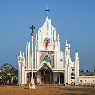 Picture of the day
St. Jude’s Church, Chinnathurai, built on sandy soil near the beach, cemetery to the left. Thoothoor, Kanyakumari district, Tamil Nadu, India.
#ImageOfTheDay Picture of the day
St. Jude’s Church, Chinnathurai, built on sandy soil near the beach, cemetery to the left. Thoothoor, Kanyakumari district, Tamil Nadu, India.
#ImageOfTheDay