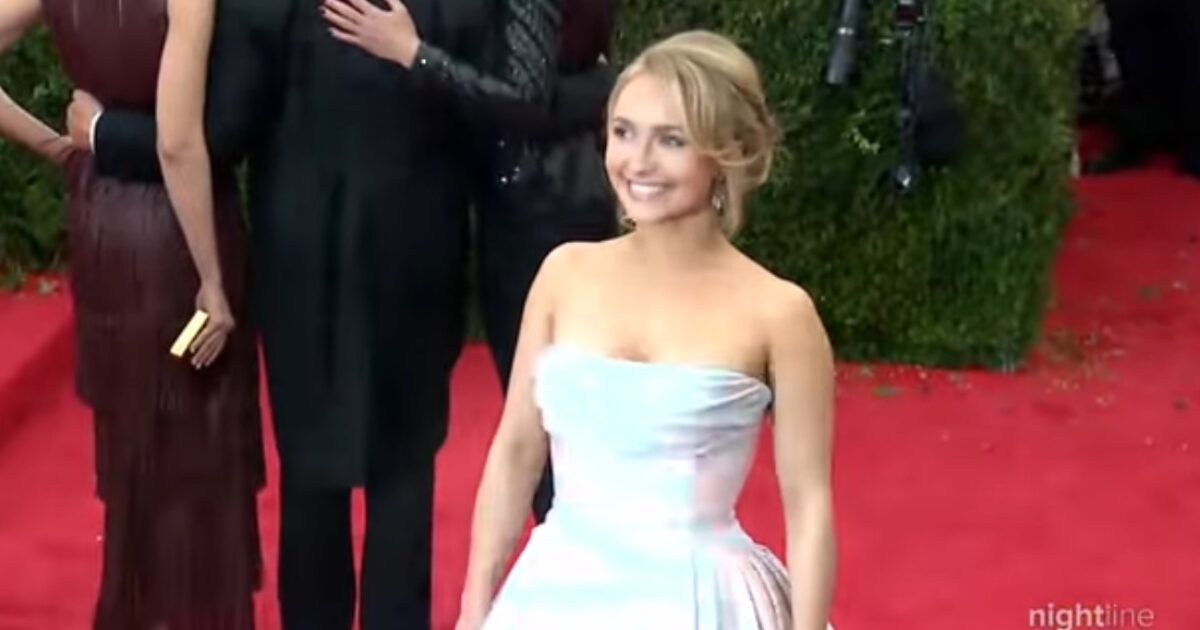 Actress Hayden Panettiere Dead at 36 – Actress Hayden Panettiere passed away on Sunday, according to ABC News and TMZ.
The post Actress Hayden Panettiere Dead at 36 appeared first on The Gateway Pundit. Actress Hayden Panettiere Dead at 36 – Actress Hayden Panettiere passed away on Sunday, according to ABC News and TMZ.
The post Actress Hayden Panettiere Dead at 36 appeared first on The Gateway Pundit.