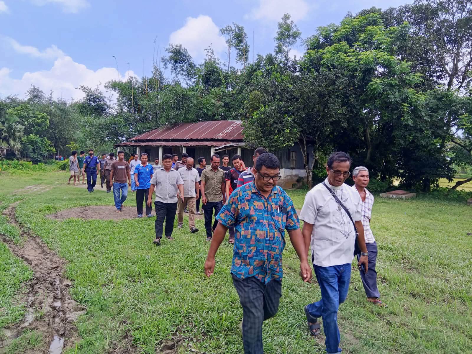 Catholic leaders urge protection for Christian village attacked in Bangladesh #Catholic The Catholic Church and Indigenous Christian leaders in Bangladesh have called on the authorities to protect families terrified by an attack on a Christian village and to bring those responsible to justice.On Aug. 12, houses in the village of Gazarikura, a community in the Diocese of Mymensingh in the north of the Muslim-majority country, were attacked, looted, and vandalized. Local Indigenous Garo people said the stolen property included cash, cows, goats, and other valuables.The Indigenous families said the attack and looting were carried out by people from a neighboring Muslim village after the body of a Muslim man was found in their village.Father Simon Hacha, vicar general of the Diocese of Mymensingh, visited the village together with other priests, sisters, Garo Indigenous leaders, and local leaders.“We never want unrest; we are for peace,” Hacha, who is himself a Garo, told EWTN News.“We pray for the soul of the deceased person around whom this problem has arisen and we offer our condolences to his family,” he said.He urged police not to harass those who are not guilty and to identify the culprits and take appropriate action.“I hope that the administration will provide security to the Garo Indigenous of this village and that the villagers will maintain good relations with each other so that peace can prevail in the future,” Hacha added.Losses and arrestsVillage leaders told EWTN News that six houses in Gazarikura were vandalized and that the furniture of one house was burned. The attackers took away seven cows, 10 goats, a motorcycle, cash, and expensive furniture. The incident spread panic among local residents.Father Lawrence Ribeiro, the parish priest of Mariamnagar, told EWTN News by telephone during a visit to the village on Aug. 14 that 11 houses had been looted and that televisions, refrigerators, cows, and goats had been taken away. The families do not have enough food, he said. “So, we brought food, soap, and other items for these families.”Ribeiro said the families had been calculated to have suffered losses of about 4 million taka (about ,000). “We are preparing to file a case of looting for this,” he said.The body of a rice trader, Billal Hossain, 40, was recovered by police. Nineteen people, including men and women from the Garo community, were arrested on suspicion of involvement in the case. Police later released 14 of them.According to police sources, Hossain, a resident of the Jarultala area of the upazila, or subdistrict, went missing on Aug. 4. On the afternoon of Aug. 12, local farmers working in a field smelled a foul odor near a canal, searched the surroundings, and found the body buried in the ground. Police went to the spot and recovered it after being informed.An organization of Garo Indigenous students said in a statement: "We want to say very clearly that the responsibility for the crime of an individual can never be imposed on an entire ethnic group, community, or population.”“If someone is involved in any crime, his involvement will be determined through an impartial and fair investigation. If the crime is proven, he will be tried according to the prevailing law. But suspecting, harassing, or victimizing another innocent person on the basis of an individualʼs identity, ethnic identity, or community identity is against justice,” the student organization said.S.M. Noor Mohammad, officer in charge of the Jhenaigati police station, said the atmosphere in the village is now calm and that police have been deployed.“The police are investigating the incident and are continuing their efforts to identify the criminals involved in the incident,” Mohammad said.On Aug. 9, Indigenous people had rallied for their rights and to protest atrocities against them on the occasion of the International Day of the Worldʼs Indigenous Peoples.