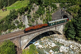 Picture of the day





SBB Ce 6/8 II 14253 “crocodile” electric locomotive with the Gotthard mountain route experience train 31066 Lavorgo – Erstfeld crosses the lower Wattingen bridge near Wassen, Switzerland.
 #ImageOfTheDay