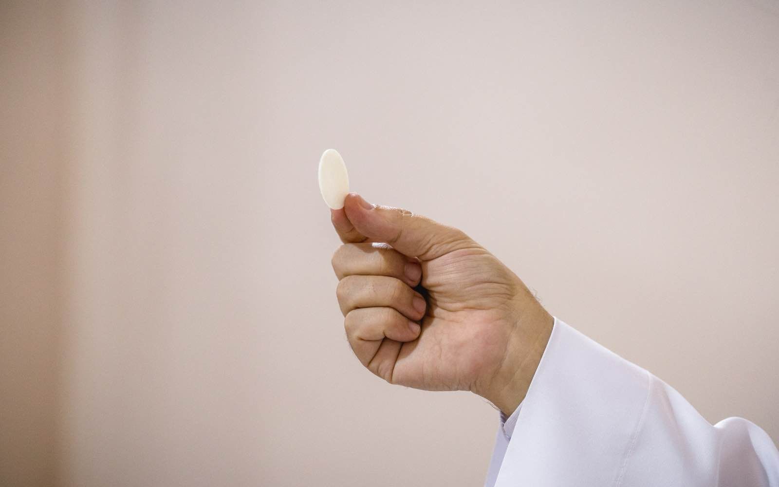 Possible Eucharistic miracle in Guatemala: Church urges ‘prudence and restraint’ – #Catholic – An alleged “Eucharistic manifestation” has drawn the attention of the faithful in Guatemala, where a consecrated host reportedly remained intact inside a glass of water, bearing apparent stains of what “could be blood.”While the event has captured the attention of the Catholic community in the country, the Church has urged the faithful to exercise “prudence and restraint.”A consecrated host that reportedly failed to dissolveThe Niño Dios (Child God) Cathedral of the Diocese of Santa Rosa de Lima announced in a statement that the occurrence took place on July 30 during a Mass for Eucharistic Missionary Week held at a private school in Cuilapa, a city located approximately 40 miles southeast of Guatemala City.According to the statement, during Communion, the priest celebrating the Mass noticed that one of the young people who had received the Eucharist “was taking the sacred host out of his mouth; he quickly approached him and was able to prevent him from discarding it on the floor.”“Following the guidelines for such cases, the priest placed the sacred host in a glass vessel containing water in the rectory chapel,” the statement explained.The intention was for the host to dissolve naturally. However, according to the statement, “the following Thursday [Aug. 13], while cleaning the chapel, a parish volunteer noticed that the host had not dissolved and bore red stains that could be blood.”The discovery was reported to the parish priest, who questioned and took a statement from the volunteer who had noticed the situation. Subsequently, the matter was reported to Bishop José Cayetano Parra Novo of the Diocese of Santa Rosa de Lima.‘Prudence and restraint’The cathedral explicitly urged the faithful to exercise “prudence and restraint.”“Throughout history, the Church has received testimony regarding the real and substantial presence of Jesus Christ in the Eucharist, under this unique form of manifestation,” the cathedral noted in its statement, cautioning that such cases “have been neither common nor easy to discern; therefore, they cannot be called miracles until a full investigation, which must be carried out and will take time, is concluded.”The cathedral also announced that the host is being reserved “in a special place and will not be on public display,” while Parra Novo is providing “guidelines for the necessary discernment and to enable a study of this possible Eucharistic manifestation” of the Real Presence.This story was first published by ACI Prensa, the Spanish-language sister service of EWTN News. It has been translated and adapted by EWTN News English.