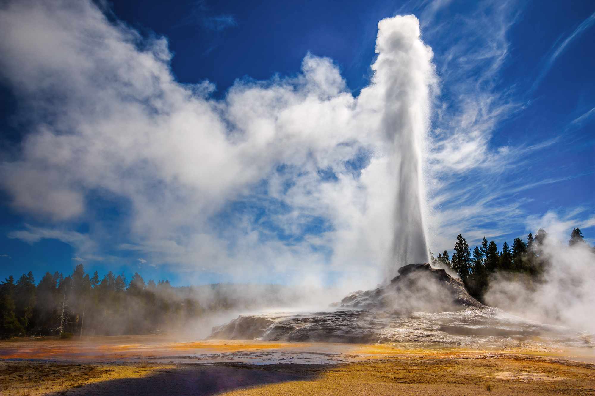 I’ve Visited Yellowstone National Park 100 Times—This Is the No. 1 Mistake to Avoid #Travel Make the most of your visit to this beautiful national park that extends into three states. I’ve Visited Yellowstone National Park 100 Times—This Is the No. 1 Mistake to Avoid #Travel Make the most of your visit to this beautiful national park that extends into three states.