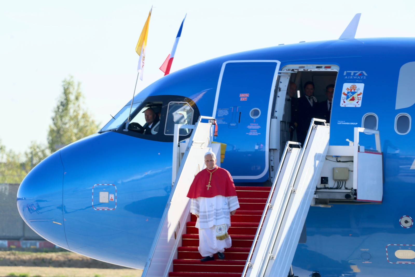 LIVE UPDATES: Pope Leo XIV in France #Catholic Pope Leo XIV is visiting France from Sept. 25–28. Follow here for live updates of his trip.