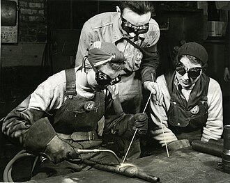 Picture of the day
Peggy Bridgeman at the left demonstrates to Ruth Harris the correct technique of welding. Today is Labor Day in the United States.
#ImageOfTheDay Picture of the day
Peggy Bridgeman at the left demonstrates to Ruth Harris the correct technique of welding. Today is Labor Day in the United States.
#ImageOfTheDay