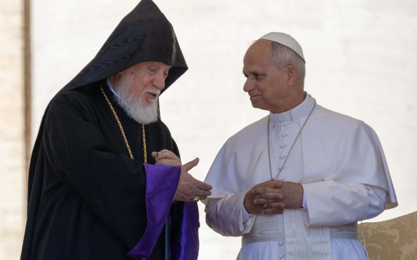 The 23 Eastern Catholic Churches: Ancient traditions in communion with Rome – #Catholic – When the Catholic Church is mentioned, many think exclusively of the Latin Church, to which the vast majority of the worldʼs Catholics belong. However, the Catholic Church is actually composed of 24 “sui iuris” or autonomous Churches: the Latin Church and 23 Eastern Catholic Churches, which are heirs to the ancient Christian traditions of the Middle East, Eastern Europe, Africa, and India.These Churches have preserved their own liturgical languages, spiritualities, disciplines, and forms of ecclesiastical organization. Some celebrate the liturgy in Arabic, Syriac, Geʼez, Coptic, Armenian, or Church Slavonic. Others maintain traditions that date back to the early communities founded by the apostles.All of them are in full communion with the pope, the successor of St. Peter and head of the worldwide Catholic Church.One Church, many traditionsThe Eastern Catholic Churches stem from five major liturgical traditions: Alexandrian, Antiochene, Armenian, Chaldean, and Byzantine. Each possesses its own theological, spiritual, and cultural heritage, developed over centuries within vastly different historical contexts.Among them are well-known Churches such as the Maronite Church of Lebanon, the Ukrainian Greek Catholic Church, the Syro-Malabar Church of India, and the Coptic Catholic Church of Egypt. Many exist as minorities in countries where Islam or Orthodox Churches predominate, and several have endured persecution, war, or mass emigration.Governance through synodsOne of the most distinctive characteristics of these Churches is their internal organization. Unlike the practice often found in the Latin Church, many Eastern Churches operate through a robust synodal system.Each Church is structured around a synod of bishops, which serves as the primary governing body. This body legislates on numerous aspects of ecclesial life, makes pastoral decisions, and participates in the election of new bishops. In patriarchal and major archiepiscopal Churches, the synod even elects the patriarch or major archbishop, an election that must subsequently be recognized or confirmed in accordance with norms established by Rome.Pope Leo XIV has recently reformed the canon law governing Eastern patriarchal Churches to address a legal gap that hindered the resolution of internal conflicts. Through a motu proprio the pontiff granted greater autonomy to the bishops, enabling them to convene a synod independently of the patriarch and to seek his removal with a two-thirds majority vote, a measure that remains subject to the popeʼs final approval.The 23 Eastern ChurchesAlexandrian traditionCoptic Catholic ChurchThe Coptic Catholic Church has its roots in the ancient Church of Alexandria, founded according to tradition by St. Mark the Evangelist. It is primarily present in Egypt and uses the Alexandrian rite in the Coptic and Arabic languages.It entered into full communion with Rome in the 18th century and is headed by the Coptic patriarch of Alexandria. Interestingly, the Coptic language used in the liturgy represents the final historical stage of the language of ancient pharaonic Egypt, making this Church the direct heir to a cultural tradition spanning more than 3,000 years.
Pope Leo XIV with representatives of the Coptic Church in St. Peter’s Square. | Credit: Vatican Media
Ethiopian Catholic ChurchThe Ethiopian Catholic Church arose from communities of the Ge’ez tradition that reestablished full communion with the Holy See. It is present primarily in Ethiopia and celebrates the liturgy according to the Ethiopian Alexandrian rite, which is characterized by strong biblical symbolism and numerous distinctive traditions. It primarily uses the Ge’ez language in its liturgy and is distinguished by the integration of African cultural elements into ecclesial life. An interesting feature is that many of its celebrations include traditional instruments such as drums and sistrums, a practice uncommon in other Catholic Churches.Eritrean Catholic ChurchEstablished as a “sui iuris” metropolitan church in 2015 by Pope Francis, the Eritrean Catholic Church brings together Catholics of the Alexandrian tradition in Eritrea. It shares the use of the Ge’ez rite with the Ethiopian Church, although it possesses its own hierarchy.It represents a significant portion of the countryʼs Catholics and is notable for the vitality of its vocations and its strong Eastern liturgical identity. It is one of the youngest Eastern Catholic Churches from an institutional standpoint, even though its Christian roots date back to the early centuries.Armenian TraditionArmenian Catholic ChurchThe Armenian Catholic Church follows the liturgical and spiritual tradition of the Armenian people, the first kingdom to officially adopt Christianity in the year 301. It gradually entered into communion with Rome starting in the Middle Ages and is currently led by the patriarch of Cilicia of the Armenians. Its liturgy, traditionally celebrated in Classical Armenian, preserves unique elements derived from ancient Armenian traditions. A notable feature is the use of a curtain that is drawn and opened at specific moments during the liturgy, a custom inherited from early Christianity.Antiochene Tradition (West Syriac)Maronite ChurchThe Maronite Church is the only Eastern Catholic Church that has never broken communion with Rome. Its origins trace back to the communities gathered around St. Maron in Syria and Lebanon.It is headed by the Maronite patriarch of Antioch and follows the West Antiochene rite, retaining the liturgical use of Syriac alongside Arabic and other modern languages. Many liturgical texts contain words in Aramaic, the language spoken by Jesus, giving its celebrations a particularly evocative character.
Lebanese Cardinal Béchara Boutros Raï, leader of the Maronite Catholic Church, delivers a homily during the Synod on Synodality on Oct. 9, 2023. | Credit: Vatican Media
Syriac Catholic ChurchThe Syriac Catholic Church originated from groups within the Syriac Orthodox Church that entered into communion with Rome during the 17th and 18th centuries. It preserves the spiritual and liturgical heritage of the ancient Syriac tradition of Antioch. It is headed by the patriarch of Antioch of the Syriacs and celebrates the liturgy in West Syriac and in the vernacular languages of its faithful. Its hymns and prayers retain very ancient expressions of Semitic Christianity that have scarcely changed since the early centuries.Syro-Malankara Catholic ChurchThe Syro-Malankara Catholic Church traces its origins to the Christian community of Kerala, India, which is historically linked to the West Syriac tradition. In 1930, a group led by Archbishop Geevarghese Mar Ivanios entered into communion with Rome. Today, it is a major archiepiscopal church that combines the Antiochene liturgical heritage with Indian cultural traditions. During certain important celebrations, the faithful participate in processions featuring ceremonial umbrellas and floral decorations characteristic of Indian culture.Chaldean tradition (East Syriac)Chaldean Catholic ChurchThe Chaldean Catholic Church originates from the ancient Church of the East and has its primary historical center in Mesopotamia, particularly in present-day Iraq. It entered into communion with Rome during the 16th and 17th centuries and is led by the patriarch of Babylon of the Chaldeans.It employs the Chaldean rite and preserves the liturgical use of Eastern Aramaic, a language closely related to the one spoken by Jesus. Its communities maintain some of the oldest Christian traditions in the world, in territories evangelized as early as the first centuries.Syro-Malabar Catholic ChurchThe Syro-Malabar Catholic Church is one of the largest Eastern Catholic Churches. It traces its roots to the so-called St. Thomas Christians of India, who, according to tradition, were evangelized by the apostle.It follows the East Syriac liturgical tradition and has been raised to the rank of a major archiepiscopal church. It currently has millions of faithful, both in India and in the diaspora. It is the second-largest Eastern Catholic Church in the world, surpassed only by the Ukrainian Greek Catholic Church.
Major Archbishop Raphael Thattil of the Syro-Malabar Church. | Credit: Syro-Malabar Church
Byzantine traditionAlbanian Catholic ChurchThe Albanian Catholic Church of the Byzantine rite is a small Eastern Catholic Church found primarily in Albania. It arose from communities that adopted the Byzantine tradition while maintaining communion with Rome. Although small in number, it stands as an important testament to the religious diversity of the Balkans. Its history was marked by severe religious persecution under the Albanian communist regime, one of the harshest of the 20th century.Belarusian Catholic ChurchThe Belarusian Catholic Church follows the Slavic Byzantine tradition and traces its origins to the Union of Brest of 1596. Over the centuries, it endured persecution and long periods of institutional disappearance. Today, it exists primarily in small communities both within and outside Belarus. For decades, it survived mainly thanks to groups of emigrants scattered across Europe and the Americas.Byzantine-Slavic Rite Catholics in BulgariaThe Byzantine-Slavic Rite Catholic community in Bulgaria emerged in the 19th century, when a group of Bulgarian Christians sought communion with Rome while retaining the Byzantine-Slavic liturgical and spiritual tradition. A pivotal moment occurred in 1861 with the reception of Archimandrite Joseph Sokolsky into the Catholic Church and his episcopal consecration by Pope Pius IX.Today, Byzantine-Slavic Rite Catholics in Bulgaria comprise the Eparchy of St. John XXIII of Sofia, established in 2019 when the former apostolic exarchate was raised to the rank of eparchy. They preserve the Byzantine-Slavic liturgical tradition, celebrating the Divine Liturgy primarily in Bulgarian and Church Slavonic.At the same time, the Catholic Church in Bulgaria also includes the Latin dioceses of Sofia and Plovdiv-Nikópolis. Thus, Bulgaria is a particularly interesting example of the coexistence of Latin and Byzantine-Slavic traditions within the same jurisdiction.Greek Catholic ChurchThe Greek Catholic Church consists of communities of the Byzantine tradition located in Greece that are historically linked to communion with Rome. It preserves the Liturgy of St. John Chrysostom and other forms characteristic of the Byzantine heritage. Situated in a country where the vast majority of Christians belong to the Orthodox Church, it constitutes a small but significant minority.Hungarian Greek Catholic ChurchThe Hungarian Greek Catholic Church arose from Byzantine-rite communities established in the Kingdom of Hungary. It uses Hungarian in its liturgy and was elevated to the rank of a metropolitan “sui iuris” Church in 2015. It was one of the first Eastern Churches to widely introduce a modern language, Hungarian, into its liturgical celebrations.Italo-Albanian ChurchThe Italo-Albanian Church brings together communities of Albanian origin established in southern Italy and Sicily between the 15th and 16th centuries. It faithfully preserves the Byzantine tradition and has never lost communion with Rome. The Monastery of Grottaferrata, founded in 1004 near Rome, remains the only territorial Byzantine monastery in Italy today.Macedonian Greek Catholic ChurchThe Macedonian Greek Catholic Church is composed of the Byzantine-rite Catholics of North Macedonia. It originated from movements seeking union with Rome during the 19th and 20th centuries. It is one of the smallest Eastern Catholic Churches.Melkite Greek Catholic ChurchThe Melkite Greek Catholic Church originated in 1724 following a schism within the Patriarchate of Antioch. It has a significant presence around the world, including in Lebanon, Syria, Brazil, Argentina, Israel, and Palestine. Its patriarch holds the title of Melkite patriarch of Antioch, Alexandria, and Jerusalem. It is the only Catholic Church whose patriarch simultaneously holds these three great historical patriarchal titles of the East.
St. George Melkite Greek Catholic Cathedral in Córdoba, Argentina. | Credit: Córdoba Municipal Tourism
Romanian Greek Catholic ChurchThe Romanian Greek Catholic Church arose through the union of part of the Romanian Orthodox Church with Rome in the late 17th century. It suffered severe persecution under the communist regime, which declared it illegal shortly after coming to power in 1948 until its demise in 1989. Seven of its bishops, who died during the communist persecution, were beatified by Pope Francis in 2019.Russian Greek Catholic Church This Church of the Byzantine Rite consists of small communities that preserve the Russian liturgical tradition in communion with the Holy See. It originated in the early 20th century and endured terrible Soviet persecution. Currently, it lacks a fully developed hierarchy, and many of its faithful live in the diaspora.Ruthenian ChurchThe Ruthenian Church has its roots in the Union of Uzhhorod of 1646 and is historically linked to the peoples of the Carpathians. It is present primarily in Slovakia, Ukraine, and the United States. In North America, it developed such a strong distinct identity that it has its own metropolitan see in Pittsburgh.Slovak Greek Catholic ChurchThe Slovak Greek Catholic Church shares its origins with the Ruthenian tradition and was restored following the communist persecutions of the 20th century.In 2008, it was elevated to the rank of a metropolitan “sui iuris” church. Among its best-known martyrs are Bishops Pavel Peter Gojdič and Vasiľ Hopko, canonized for their fidelity during the communist persecution.Ukrainian Greek Catholic ChurchThe Ukrainian Greek Catholic Church is the largest of all the Eastern Catholic Churches. It originated with the Union of Brest in 1596 and endured intense persecution during the Soviet era. It is led by a major archbishop based in Kyiv and has millions of faithful worldwide. For more than 40 years of communist persecution, it was the largest underground Catholic Church in the world.
Pope Leo XIV greets Sviatoslav Shevchuk, primate of the Ukrainian Greek Catholic Church. | Credit: Vatican Media
Croatian and Serbian Greek Catholic Church (Eparchy of Križevci)The Eparchy of Križevci brings together Catholics of the Byzantine tradition from Croatia, Serbia, and other territories of the former Yugoslavia. Established in 1777, it serves the faithful of diverse ethnic and linguistic backgrounds. Services in its parishes are celebrated in Croatian, Church Slavonic, Ruthenian, and other local languages, reflecting the cultural diversity of the Balkans.This story was first published by ACI Prensa, the Spanish-language sister service of EWTN News. It has been translated and adapted by EWTN News English. The 23 Eastern Catholic Churches: Ancient traditions in communion with Rome – #Catholic – When the Catholic Church is mentioned, many think exclusively of the Latin Church, to which the vast majority of the worldʼs Catholics belong. However, the Catholic Church is actually composed of 24 “sui iuris” or autonomous Churches: the Latin Church and 23 Eastern Catholic Churches, which are heirs to the ancient Christian traditions of the Middle East, Eastern Europe, Africa, and India.These Churches have preserved their own liturgical languages, spiritualities, disciplines, and forms of ecclesiastical organization. Some celebrate the liturgy in Arabic, Syriac, Geʼez, Coptic, Armenian, or Church Slavonic. Others maintain traditions that date back to the early communities founded by the apostles.All of them are in full communion with the pope, the successor of St. Peter and head of the worldwide Catholic Church.One Church, many traditionsThe Eastern Catholic Churches stem from five major liturgical traditions: Alexandrian, Antiochene, Armenian, Chaldean, and Byzantine. Each possesses its own theological, spiritual, and cultural heritage, developed over centuries within vastly different historical contexts.Among them are well-known Churches such as the Maronite Church of Lebanon, the Ukrainian Greek Catholic Church, the Syro-Malabar Church of India, and the Coptic Catholic Church of Egypt. Many exist as minorities in countries where Islam or Orthodox Churches predominate, and several have endured persecution, war, or mass emigration.Governance through synodsOne of the most distinctive characteristics of these Churches is their internal organization. Unlike the practice often found in the Latin Church, many Eastern Churches operate through a robust synodal system.Each Church is structured around a synod of bishops, which serves as the primary governing body. This body legislates on numerous aspects of ecclesial life, makes pastoral decisions, and participates in the election of new bishops. In patriarchal and major archiepiscopal Churches, the synod even elects the patriarch or major archbishop, an election that must subsequently be recognized or confirmed in accordance with norms established by Rome.Pope Leo XIV has recently reformed the canon law governing Eastern patriarchal Churches to address a legal gap that hindered the resolution of internal conflicts. Through a motu proprio the pontiff granted greater autonomy to the bishops, enabling them to convene a synod independently of the patriarch and to seek his removal with a two-thirds majority vote, a measure that remains subject to the popeʼs final approval.The 23 Eastern ChurchesAlexandrian traditionCoptic Catholic ChurchThe Coptic Catholic Church has its roots in the ancient Church of Alexandria, founded according to tradition by St. Mark the Evangelist. It is primarily present in Egypt and uses the Alexandrian rite in the Coptic and Arabic languages.It entered into full communion with Rome in the 18th century and is headed by the Coptic patriarch of Alexandria. Interestingly, the Coptic language used in the liturgy represents the final historical stage of the language of ancient pharaonic Egypt, making this Church the direct heir to a cultural tradition spanning more than 3,000 years.
Pope Leo XIV with representatives of the Coptic Church in St. Peter’s Square. | Credit: Vatican Media
Ethiopian Catholic ChurchThe Ethiopian Catholic Church arose from communities of the Ge’ez tradition that reestablished full communion with the Holy See. It is present primarily in Ethiopia and celebrates the liturgy according to the Ethiopian Alexandrian rite, which is characterized by strong biblical symbolism and numerous distinctive traditions. It primarily uses the Ge’ez language in its liturgy and is distinguished by the integration of African cultural elements into ecclesial life. An interesting feature is that many of its celebrations include traditional instruments such as drums and sistrums, a practice uncommon in other Catholic Churches.Eritrean Catholic ChurchEstablished as a “sui iuris” metropolitan church in 2015 by Pope Francis, the Eritrean Catholic Church brings together Catholics of the Alexandrian tradition in Eritrea. It shares the use of the Ge’ez rite with the Ethiopian Church, although it possesses its own hierarchy.It represents a significant portion of the countryʼs Catholics and is notable for the vitality of its vocations and its strong Eastern liturgical identity. It is one of the youngest Eastern Catholic Churches from an institutional standpoint, even though its Christian roots date back to the early centuries.Armenian TraditionArmenian Catholic ChurchThe Armenian Catholic Church follows the liturgical and spiritual tradition of the Armenian people, the first kingdom to officially adopt Christianity in the year 301. It gradually entered into communion with Rome starting in the Middle Ages and is currently led by the patriarch of Cilicia of the Armenians. Its liturgy, traditionally celebrated in Classical Armenian, preserves unique elements derived from ancient Armenian traditions. A notable feature is the use of a curtain that is drawn and opened at specific moments during the liturgy, a custom inherited from early Christianity.Antiochene Tradition (West Syriac)Maronite ChurchThe Maronite Church is the only Eastern Catholic Church that has never broken communion with Rome. Its origins trace back to the communities gathered around St. Maron in Syria and Lebanon.It is headed by the Maronite patriarch of Antioch and follows the West Antiochene rite, retaining the liturgical use of Syriac alongside Arabic and other modern languages. Many liturgical texts contain words in Aramaic, the language spoken by Jesus, giving its celebrations a particularly evocative character.
Lebanese Cardinal Béchara Boutros Raï, leader of the Maronite Catholic Church, delivers a homily during the Synod on Synodality on Oct. 9, 2023. | Credit: Vatican Media
Syriac Catholic ChurchThe Syriac Catholic Church originated from groups within the Syriac Orthodox Church that entered into communion with Rome during the 17th and 18th centuries. It preserves the spiritual and liturgical heritage of the ancient Syriac tradition of Antioch. It is headed by the patriarch of Antioch of the Syriacs and celebrates the liturgy in West Syriac and in the vernacular languages of its faithful. Its hymns and prayers retain very ancient expressions of Semitic Christianity that have scarcely changed since the early centuries.Syro-Malankara Catholic ChurchThe Syro-Malankara Catholic Church traces its origins to the Christian community of Kerala, India, which is historically linked to the West Syriac tradition. In 1930, a group led by Archbishop Geevarghese Mar Ivanios entered into communion with Rome. Today, it is a major archiepiscopal church that combines the Antiochene liturgical heritage with Indian cultural traditions. During certain important celebrations, the faithful participate in processions featuring ceremonial umbrellas and floral decorations characteristic of Indian culture.Chaldean tradition (East Syriac)Chaldean Catholic ChurchThe Chaldean Catholic Church originates from the ancient Church of the East and has its primary historical center in Mesopotamia, particularly in present-day Iraq. It entered into communion with Rome during the 16th and 17th centuries and is led by the patriarch of Babylon of the Chaldeans.It employs the Chaldean rite and preserves the liturgical use of Eastern Aramaic, a language closely related to the one spoken by Jesus. Its communities maintain some of the oldest Christian traditions in the world, in territories evangelized as early as the first centuries.Syro-Malabar Catholic ChurchThe Syro-Malabar Catholic Church is one of the largest Eastern Catholic Churches. It traces its roots to the so-called St. Thomas Christians of India, who, according to tradition, were evangelized by the apostle.It follows the East Syriac liturgical tradition and has been raised to the rank of a major archiepiscopal church. It currently has millions of faithful, both in India and in the diaspora. It is the second-largest Eastern Catholic Church in the world, surpassed only by the Ukrainian Greek Catholic Church.
Major Archbishop Raphael Thattil of the Syro-Malabar Church. | Credit: Syro-Malabar Church
Byzantine traditionAlbanian Catholic ChurchThe Albanian Catholic Church of the Byzantine rite is a small Eastern Catholic Church found primarily in Albania. It arose from communities that adopted the Byzantine tradition while maintaining communion with Rome. Although small in number, it stands as an important testament to the religious diversity of the Balkans. Its history was marked by severe religious persecution under the Albanian communist regime, one of the harshest of the 20th century.Belarusian Catholic ChurchThe Belarusian Catholic Church follows the Slavic Byzantine tradition and traces its origins to the Union of Brest of 1596. Over the centuries, it endured persecution and long periods of institutional disappearance. Today, it exists primarily in small communities both within and outside Belarus. For decades, it survived mainly thanks to groups of emigrants scattered across Europe and the Americas.Byzantine-Slavic Rite Catholics in BulgariaThe Byzantine-Slavic Rite Catholic community in Bulgaria emerged in the 19th century, when a group of Bulgarian Christians sought communion with Rome while retaining the Byzantine-Slavic liturgical and spiritual tradition. A pivotal moment occurred in 1861 with the reception of Archimandrite Joseph Sokolsky into the Catholic Church and his episcopal consecration by Pope Pius IX.Today, Byzantine-Slavic Rite Catholics in Bulgaria comprise the Eparchy of St. John XXIII of Sofia, established in 2019 when the former apostolic exarchate was raised to the rank of eparchy. They preserve the Byzantine-Slavic liturgical tradition, celebrating the Divine Liturgy primarily in Bulgarian and Church Slavonic.At the same time, the Catholic Church in Bulgaria also includes the Latin dioceses of Sofia and Plovdiv-Nikópolis. Thus, Bulgaria is a particularly interesting example of the coexistence of Latin and Byzantine-Slavic traditions within the same jurisdiction.Greek Catholic ChurchThe Greek Catholic Church consists of communities of the Byzantine tradition located in Greece that are historically linked to communion with Rome. It preserves the Liturgy of St. John Chrysostom and other forms characteristic of the Byzantine heritage. Situated in a country where the vast majority of Christians belong to the Orthodox Church, it constitutes a small but significant minority.Hungarian Greek Catholic ChurchThe Hungarian Greek Catholic Church arose from Byzantine-rite communities established in the Kingdom of Hungary. It uses Hungarian in its liturgy and was elevated to the rank of a metropolitan “sui iuris” Church in 2015. It was one of the first Eastern Churches to widely introduce a modern language, Hungarian, into its liturgical celebrations.Italo-Albanian ChurchThe Italo-Albanian Church brings together communities of Albanian origin established in southern Italy and Sicily between the 15th and 16th centuries. It faithfully preserves the Byzantine tradition and has never lost communion with Rome. The Monastery of Grottaferrata, founded in 1004 near Rome, remains the only territorial Byzantine monastery in Italy today.Macedonian Greek Catholic ChurchThe Macedonian Greek Catholic Church is composed of the Byzantine-rite Catholics of North Macedonia. It originated from movements seeking union with Rome during the 19th and 20th centuries. It is one of the smallest Eastern Catholic Churches.Melkite Greek Catholic ChurchThe Melkite Greek Catholic Church originated in 1724 following a schism within the Patriarchate of Antioch. It has a significant presence around the world, including in Lebanon, Syria, Brazil, Argentina, Israel, and Palestine. Its patriarch holds the title of Melkite patriarch of Antioch, Alexandria, and Jerusalem. It is the only Catholic Church whose patriarch simultaneously holds these three great historical patriarchal titles of the East.
St. George Melkite Greek Catholic Cathedral in Córdoba, Argentina. | Credit: Córdoba Municipal Tourism
Romanian Greek Catholic ChurchThe Romanian Greek Catholic Church arose through the union of part of the Romanian Orthodox Church with Rome in the late 17th century. It suffered severe persecution under the communist regime, which declared it illegal shortly after coming to power in 1948 until its demise in 1989. Seven of its bishops, who died during the communist persecution, were beatified by Pope Francis in 2019.Russian Greek Catholic Church This Church of the Byzantine Rite consists of small communities that preserve the Russian liturgical tradition in communion with the Holy See. It originated in the early 20th century and endured terrible Soviet persecution. Currently, it lacks a fully developed hierarchy, and many of its faithful live in the diaspora.Ruthenian ChurchThe Ruthenian Church has its roots in the Union of Uzhhorod of 1646 and is historically linked to the peoples of the Carpathians. It is present primarily in Slovakia, Ukraine, and the United States. In North America, it developed such a strong distinct identity that it has its own metropolitan see in Pittsburgh.Slovak Greek Catholic ChurchThe Slovak Greek Catholic Church shares its origins with the Ruthenian tradition and was restored following the communist persecutions of the 20th century.In 2008, it was elevated to the rank of a metropolitan “sui iuris” church. Among its best-known martyrs are Bishops Pavel Peter Gojdič and Vasiľ Hopko, canonized for their fidelity during the communist persecution.Ukrainian Greek Catholic ChurchThe Ukrainian Greek Catholic Church is the largest of all the Eastern Catholic Churches. It originated with the Union of Brest in 1596 and endured intense persecution during the Soviet era. It is led by a major archbishop based in Kyiv and has millions of faithful worldwide. For more than 40 years of communist persecution, it was the largest underground Catholic Church in the world.
Pope Leo XIV greets Sviatoslav Shevchuk, primate of the Ukrainian Greek Catholic Church. | Credit: Vatican Media
Croatian and Serbian Greek Catholic Church (Eparchy of Križevci)The Eparchy of Križevci brings together Catholics of the Byzantine tradition from Croatia, Serbia, and other territories of the former Yugoslavia. Established in 1777, it serves the faithful of diverse ethnic and linguistic backgrounds. Services in its parishes are celebrated in Croatian, Church Slavonic, Ruthenian, and other local languages, reflecting the cultural diversity of the Balkans.This story was first published by ACI Prensa, the Spanish-language sister service of EWTN News. It has been translated and adapted by EWTN News English.