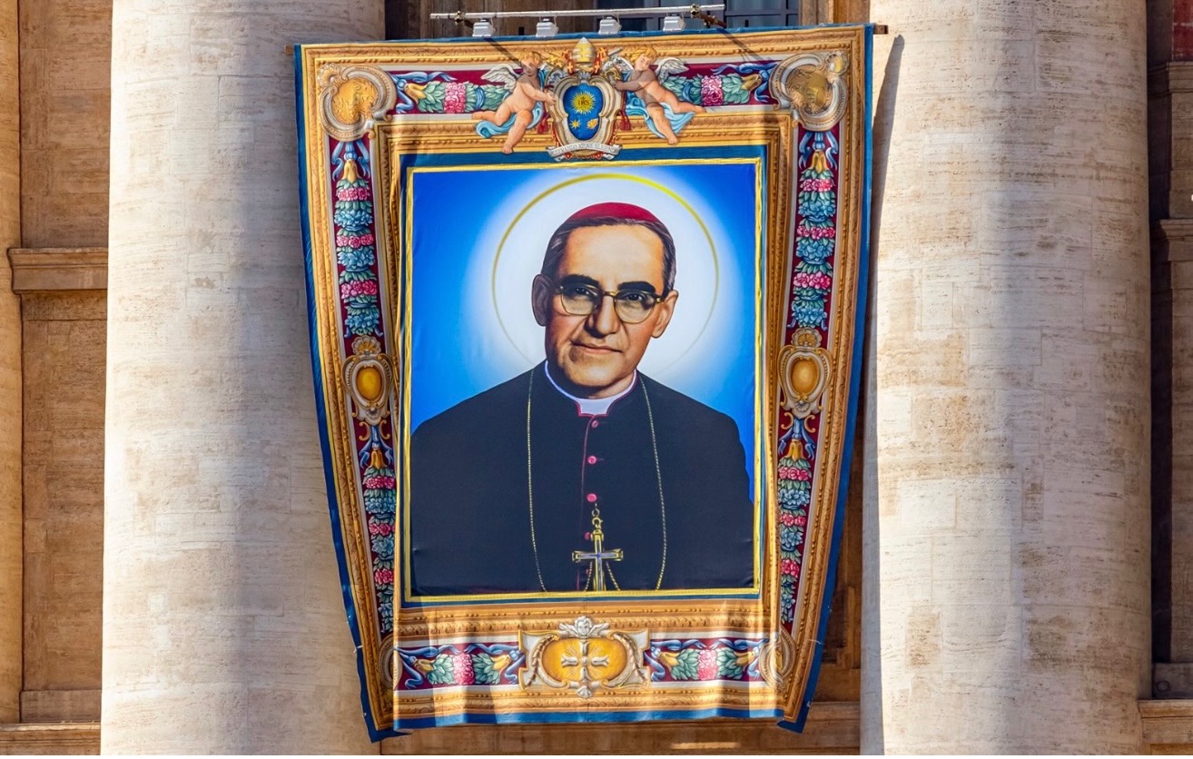 Bishops of El Salvador ask Pope Leo to proclaim Saint Óscar Romero a Doctor of the Church – #Catholic – The bishops of El Salvador asked Pope Leo XIV to proclaim St. Óscar Arnulfo Romero a doctor of the Church and to visit the Central American country to pray at the tomb of the martyred archbishop.The requests were made during an audience on Sept. 11 as part of the ad limina visit the Salvadoran prelates made to Rome from Sept. 7–11.The Episcopal Conference of El Salvador announced the request in a press release issued Oct. 4 that noted the meeting with the Holy Father “was marked by closeness, fraternity, and the paternal character of the Pontiff.”In that setting, the bishops presented both petitions concerning St. Óscar Romero, who was assassinated on March 24, 1980, while celebrating Mass in the chapel of Divine Providence Hospital in San Salvador and who was canonized by Pope Francis on Oct. 14, 2018.
 
 Salvadoran bishops meet with Pope Leo XIV on Sept. 11, 2026. | Credit: Vatican Media
 
 According to Archbishop José Luis Escobar Alas of San Salvador, president of the Episcopal Conference of El Salvador, the Holy Father received the proposals with “a very positive and welcoming attitude.” The prelate explained, however, that “both decisions require a process of consultation and discernment before a definitive response can be given.”Pope Leo XIV’s devotion to St. Óscar RomeroDuring the meeting, Leo also told the Salvadoran bishops of his particular devotion to St. Óscar Romero.Escobar said the pope used to carry “a holy card of Monsignor Romero together with a third-class relic and commended himself daily to his intercession.”During the meeting, the bishops of El Salvador gave the pope a first-class relic of St. Óscar Romero.
 
 Archbishop José Luis Escobar gives a first-degree relic of St. Óscar Romero to Pope Leo XIV on Sept. 11, 2026. | Credit: Vatican Media
 
 What is a doctor of the Church?The title “doctor of the Church” recognizes canonized men and women who possessed deep knowledge, were outstanding teachers, and contributed significantly to the theology of the Church.Traditionally the title has been granted on three conditions: evident holiness of the candidate, confirmed by canonization as a saint; eminence in doctrine, shown by a body of teaching that made significant and lasting contributions to the life of the Church; and a formal declaration by the Church, usually by a pope.There are currently 38 doctors of the Church.This story was first published by ACI Prensa, the Spanish-language sister service of EWTN News. It has been translated and adapted by EWTN News English.