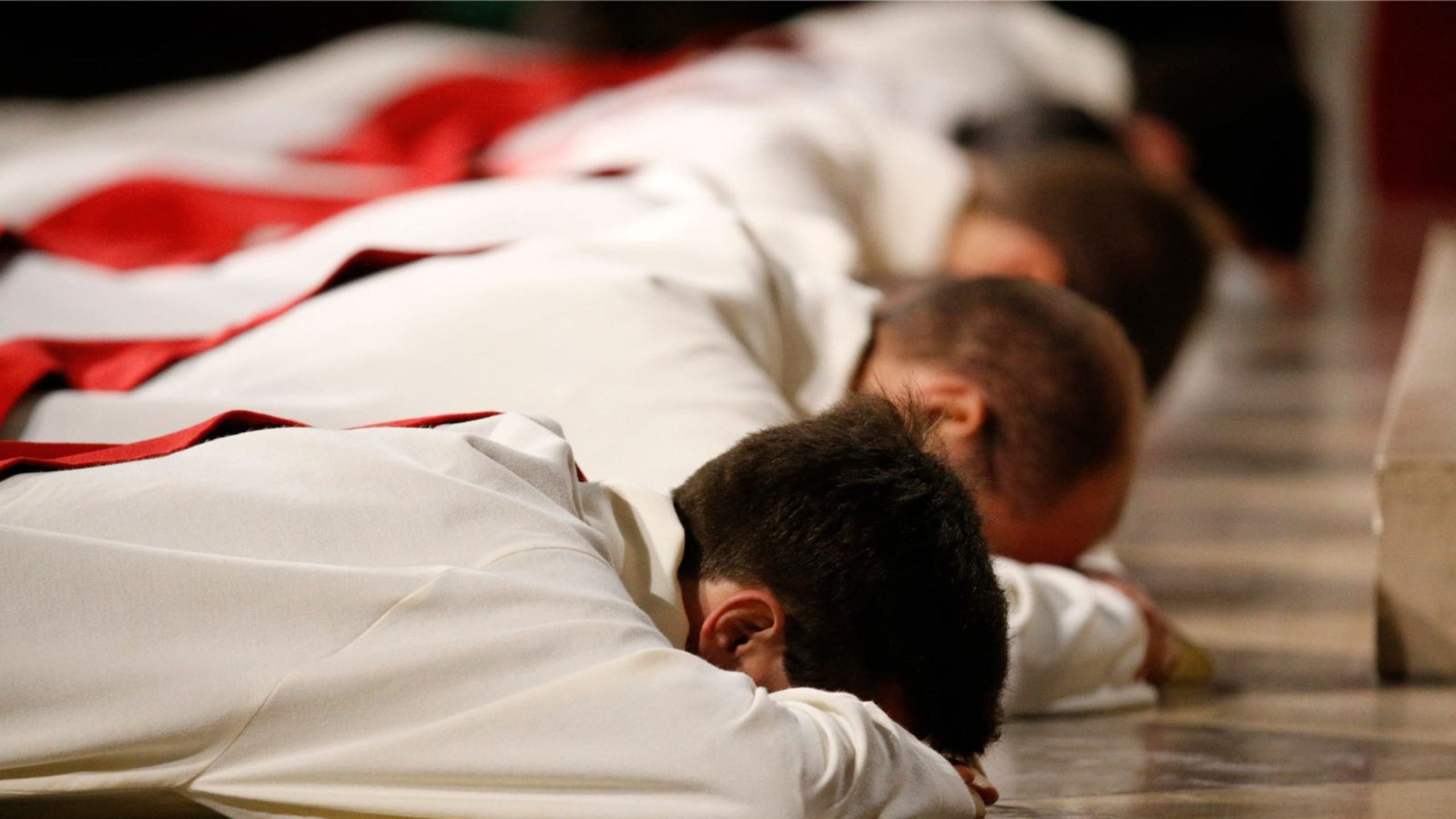 For the first time in 5 years, the number of priests worldwide rose – #Catholic – The number of Catholic priests worldwide has risen again after five years of no growth, according to statistics published by the Vatican agency Fides ahead of the 100th World Mission Sunday, which will be celebrated Sunday, Oct. 18.According to the Fides report, the total number of priests rose from 406,996 to 407,421, representing an increase of 425 compared with the previous year. The Vatican agency noted that the data comes from the Statistical Yearbook of the Church and is current as of Dec. 31, 2024.Africa recorded the largest increase with 1,676 more priests, followed by Asia with 1,065. The Americas also reversed the previous yearʼs downward trend, adding 199 priests.In contrast, Europe lost 2,483 priests over the course of the year, while Oceania recorded a decrease of 32.The overall increase is attributed to the growth in the number of diocesan priests, which reached 279,238, an increase of 496 compared with the previous count. Meanwhile, the number of religious order priests fell by 71, standing at 128,183.Despite the increase in the number of priests, the number of Catholics per priest also rose, reaching 3,491 — an increase of 38 compared with the previous year. The average number of inhabitants per priest also climbed, reaching 16,104.At 1.4 billion, Catholics are 18% of global populationFides statistics further indicated that the global Catholic population reached 1,422,144,000 as of June 30, 2024, an increase of 16.69 million over the previous year. Based on these figures, Catholics represent 17.8% of the worldʼs population.Africa saw the largest growth in the number of Catholics, with an increase of 7.58 million, followed by the Americas, with a rise of nearly 7 million. Asia added 968,000, Europe 911,000, and Oceania 239,000.Number of seminarians worldwide decreasesWhile the number of priests is rising, the number of seminarians is decreasing. The number of major seminarians stood at 103,604 worldwide, a decrease of 2,891 from the previous year.Africa was the only continent to record growth, with 786 additional seminarians, whereas Asia saw a decline of 2,733, Europe 701, the Americas 227, and Oceania 16.The number of minor seminarians also decreased, falling to 94,041, which is 980 fewer than in the previous count. Africa reversed the previous yearʼs trend, adding 132, while Oceania recorded an increase of 20. In contrast, Europe lost 872, Asia 182, and the Americas 78.Catholic Church’s educational and charitable work Fides also compiles figures on the Churchʼs educational work around the world. Globally, the Church administers 75,448 kindergartens with over 7.4 million pupils; 103,666 primary schools attended by more than 36.3 million students; and 51,810 secondary schools with over 20.3 million students.Joining them are nearly 2.7 million students in higher education centers and more than 4 million in university institutions affiliated with the Catholic Church.In its healthcare and social assistance work, the Church manages 101,110 facilities worldwide. These include 5,397 hospitals, 13,646 dispensaries, 16,263 homes for the elderly, the chronically ill, and people with disabilities, 8,138 orphanages, 10,624 marriage counseling centers, and 3,194 social education or rehabilitation centers.This story was first published by EWTN News Español, the Spanish-language sister service of EWTN News. It has been translated and adapted by EWTN News English.